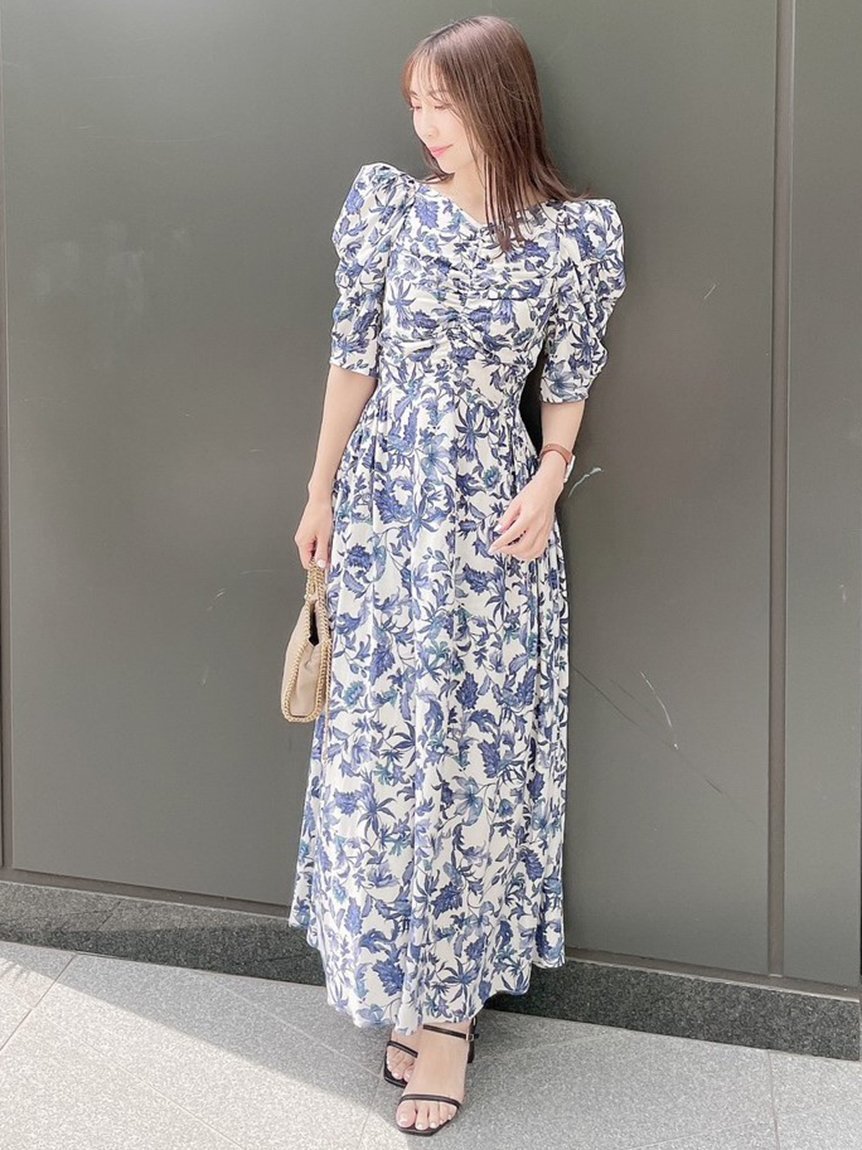 【新品】スナイデル　バックオープンバリエプリントレーヨンワンピース　ブルー　花柄 スナイデル バックオープンバリエプリントレーヨンワンピース