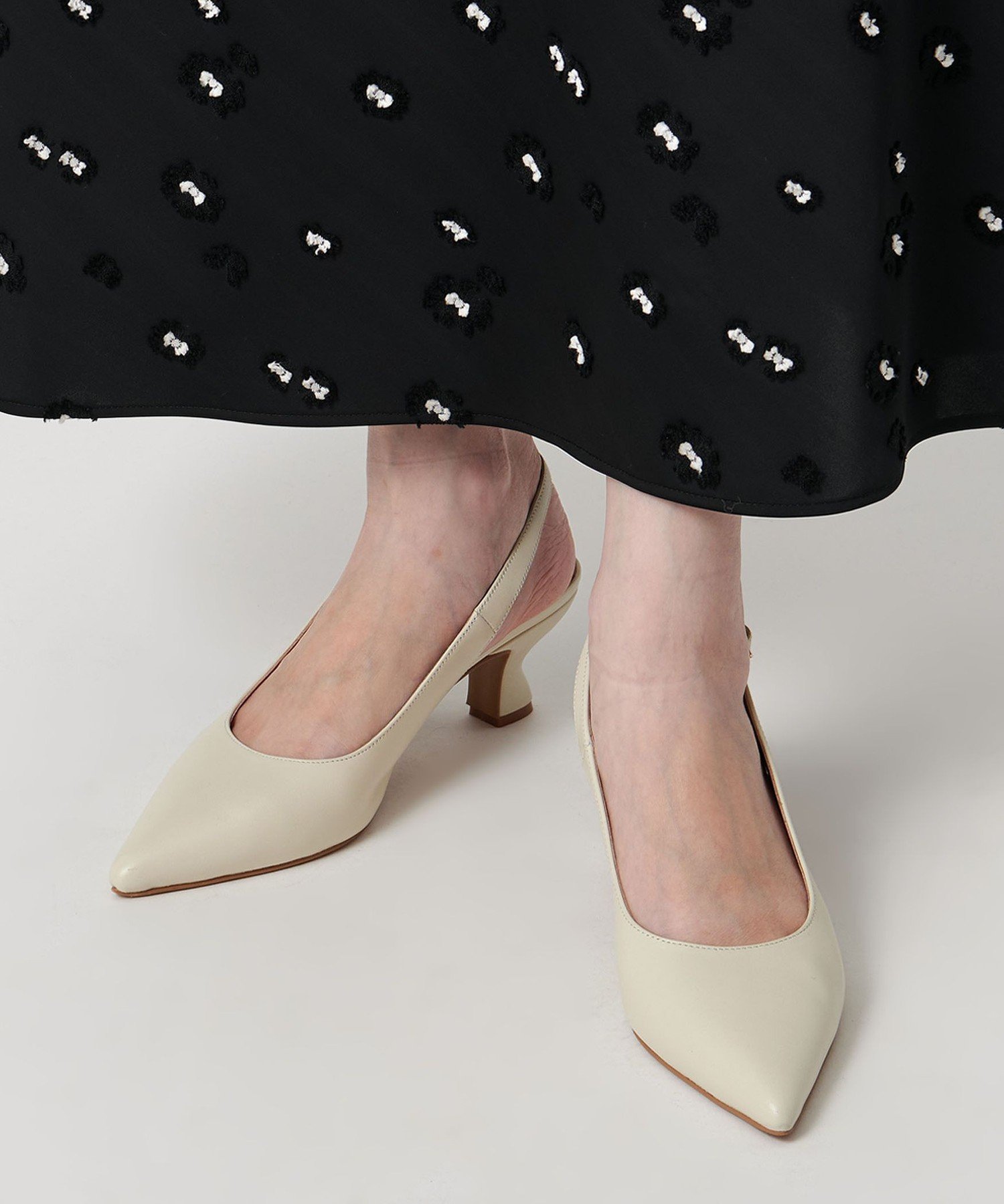 楽天市場】【SALE／40%OFF】バックスリングパンプス BABYLONE バビロン