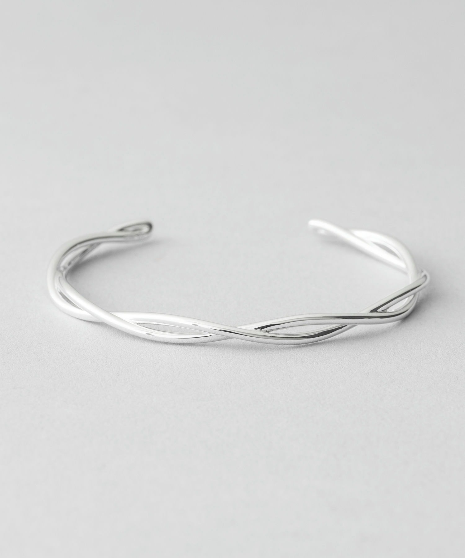 Jouete シルバーウェーブバングル BANGLE（バングル） ｜ Jouete | ジュエッテ 公式サイト