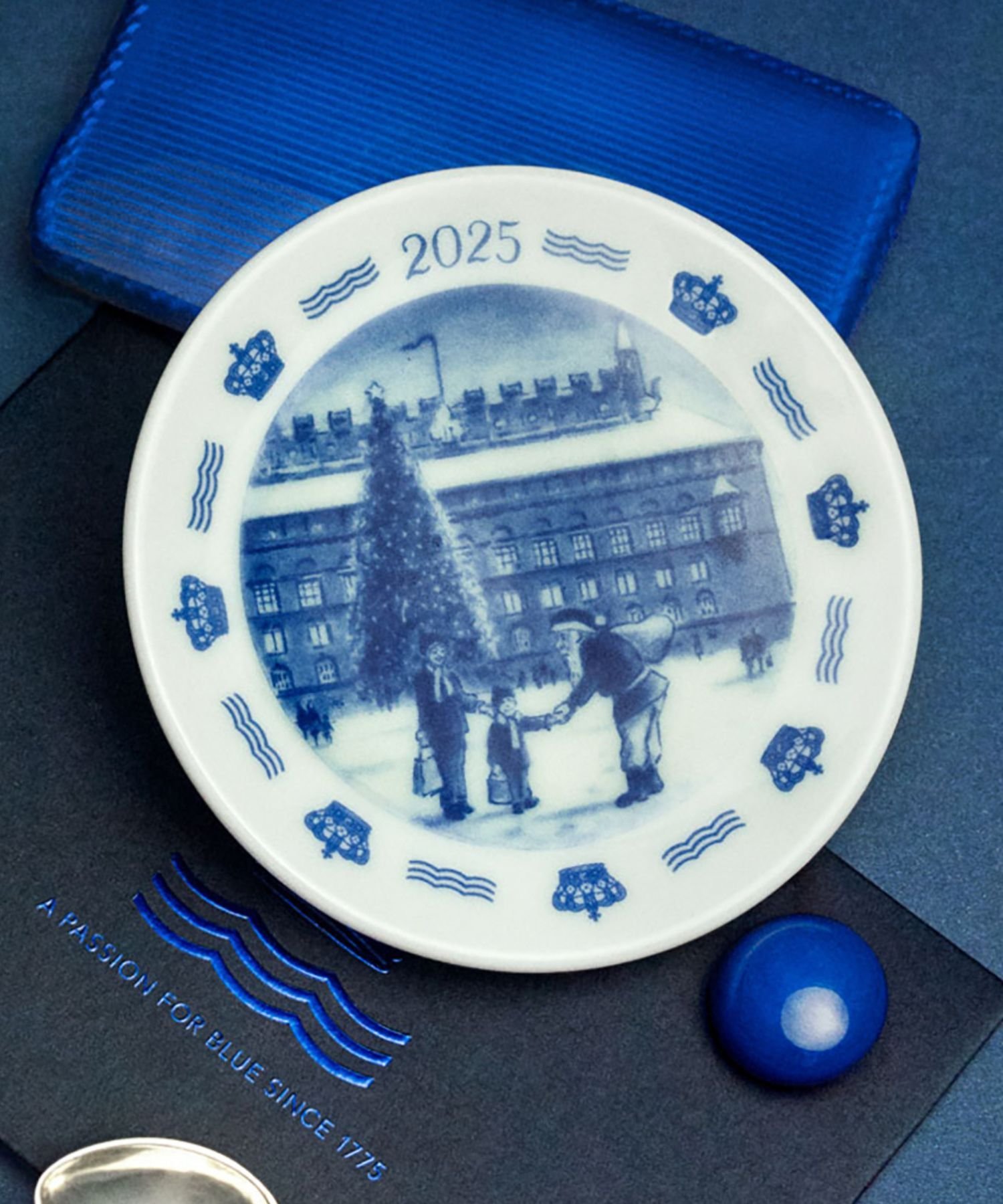 楽天市場】Royal Copenhagen [公式] ブルーフルーテッド メガ