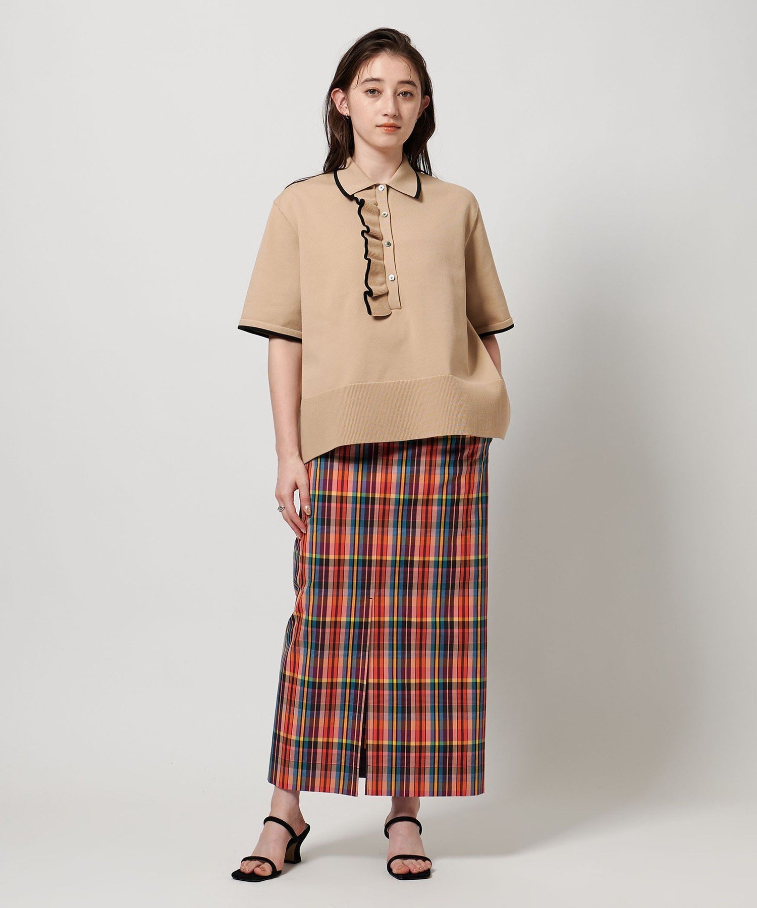 ユナイテッドアローズ ミニマルフリル ニット　ベージュ UNITED ARROWS ミニマルフリル ニット 5SL ユナイテッドアローズ