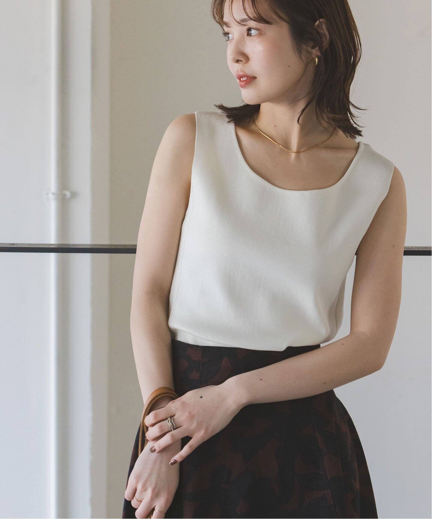 ノーブル　PEAKS総針2WAYネックニット　ノースリーブ　白　ホワイト　フリー SALE／30%OFF】NOBLE PEAKS総針2WAYネックニット ノーブル