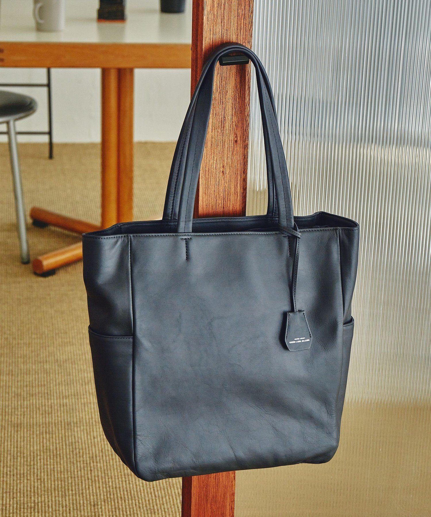 【美品】ユナイテッドアローズ グリーンレーベル レザー トートバッグ ブラック UNITED ARROWS green label relaxing GLR ファンクショナル タテ V2