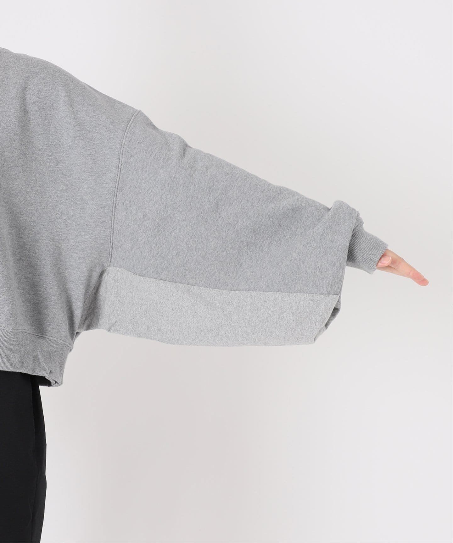 AP STUDIO 【PRE_/プレ】別注cropped Big sleeve sweat Pullover