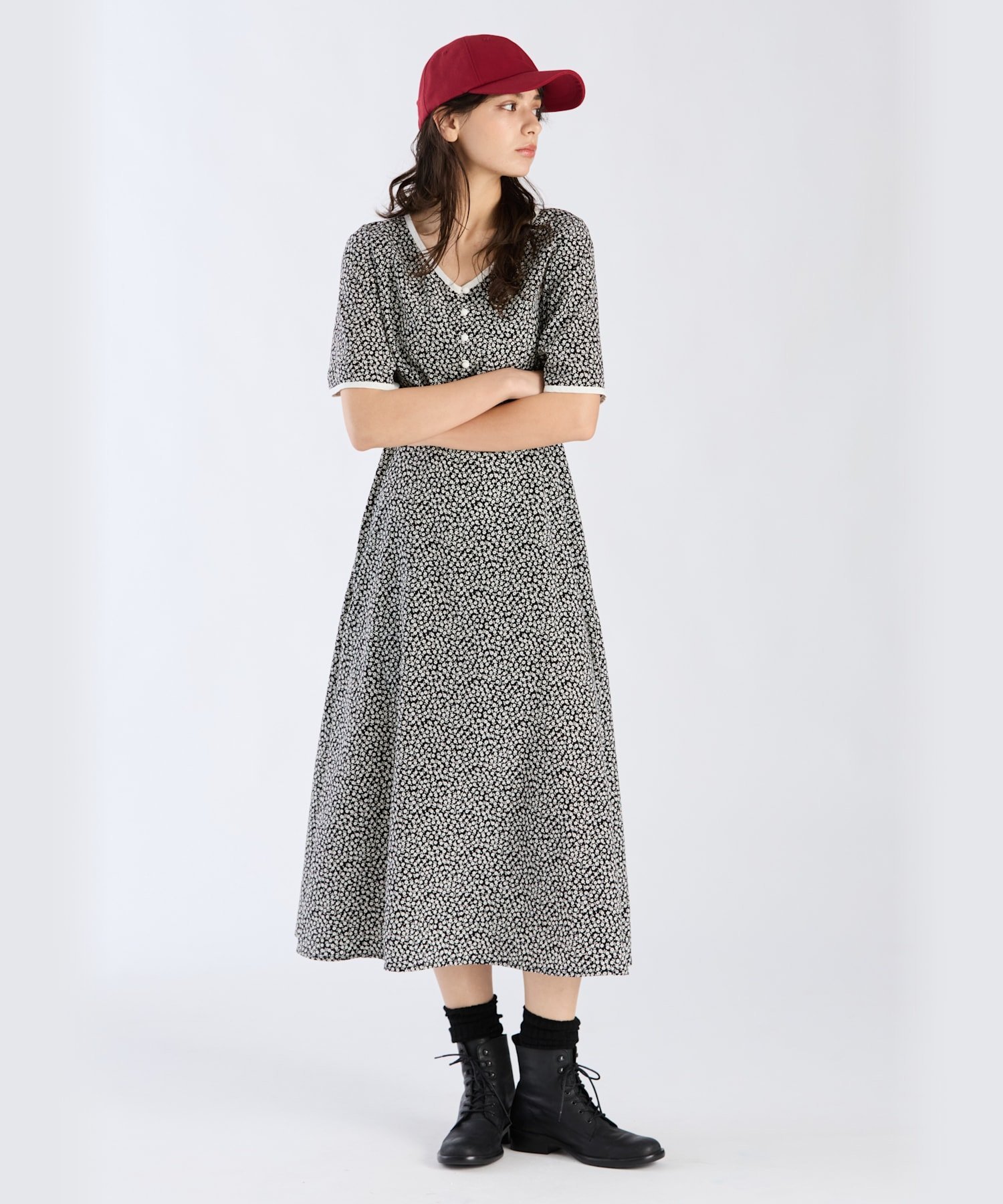 美品✨アニエスベー プレッション ワンピース ロゴボタン コットン ブラック 1 110306270WX40000000001?$VS_1500$