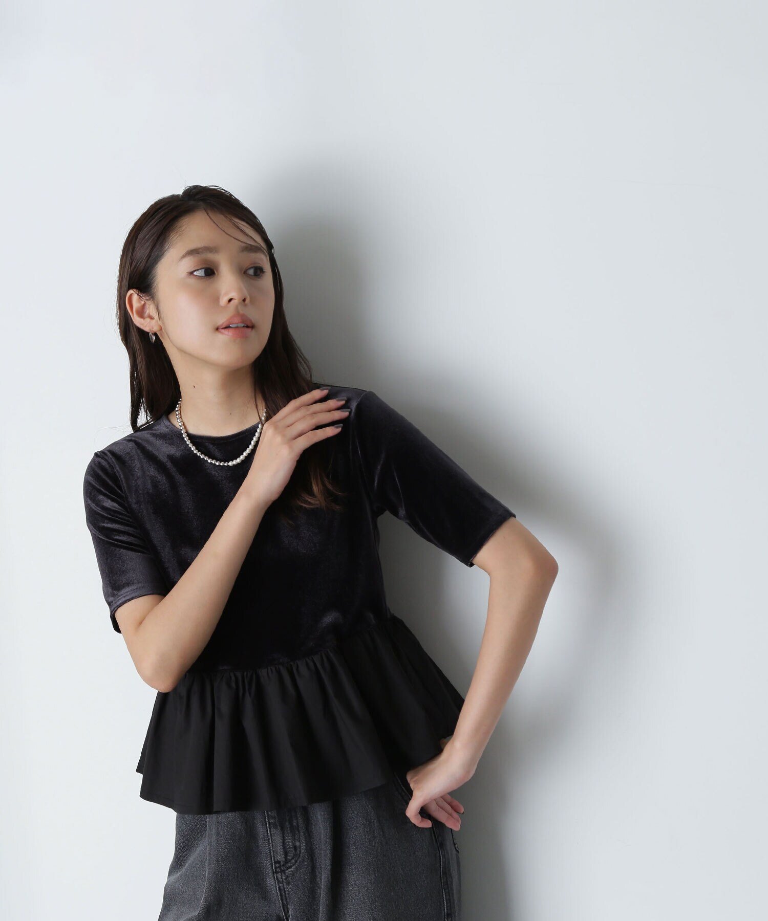 NATURAL BEAUTY BASIC ベロアドッキングペプラムトップス