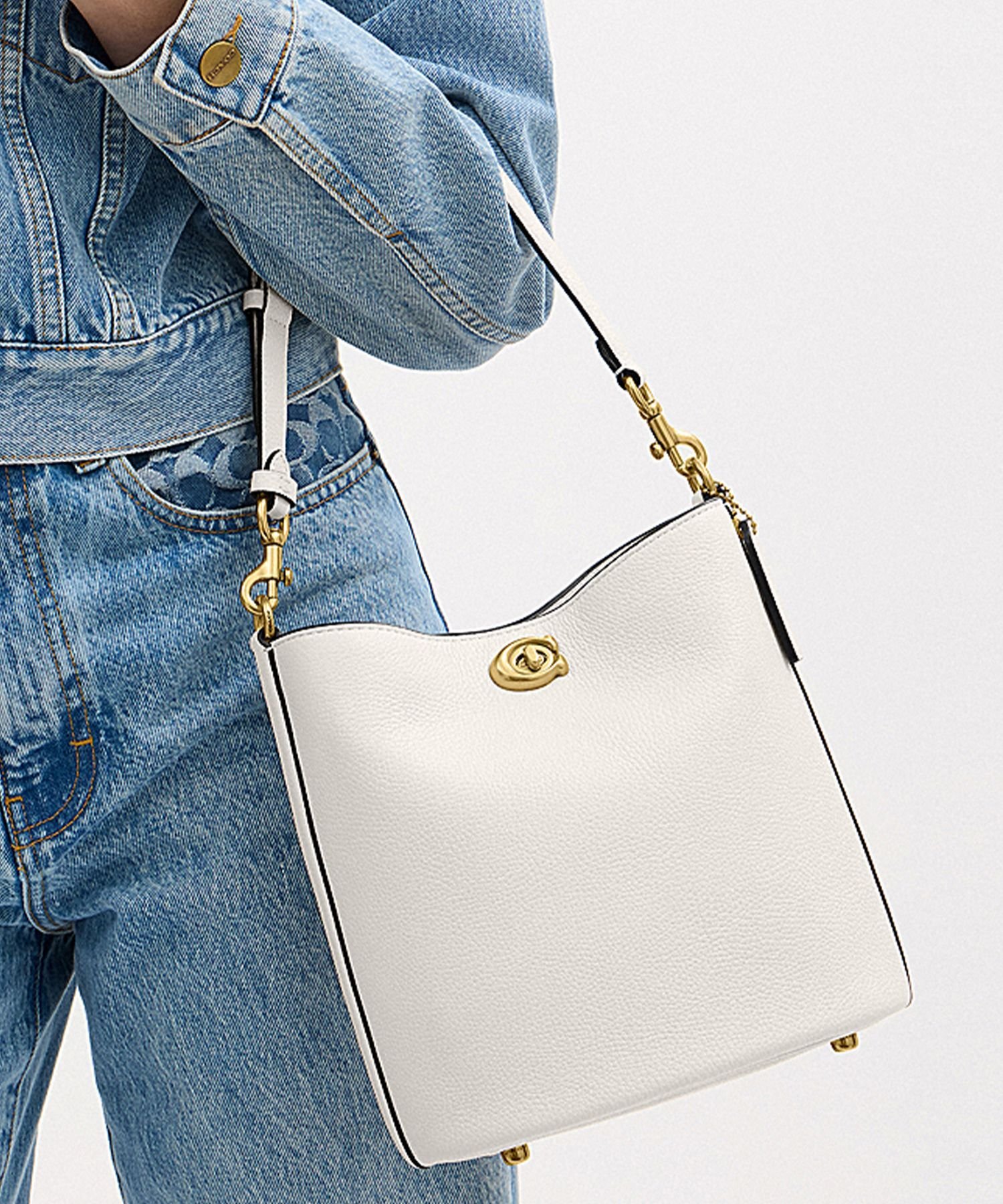 COACH ウエストバッグ ショルダーバッグ ウィズ パッチ ホワイト レザー 楽天市場】コーチ ショルダーバッグ ウィロウ ソフト バケット