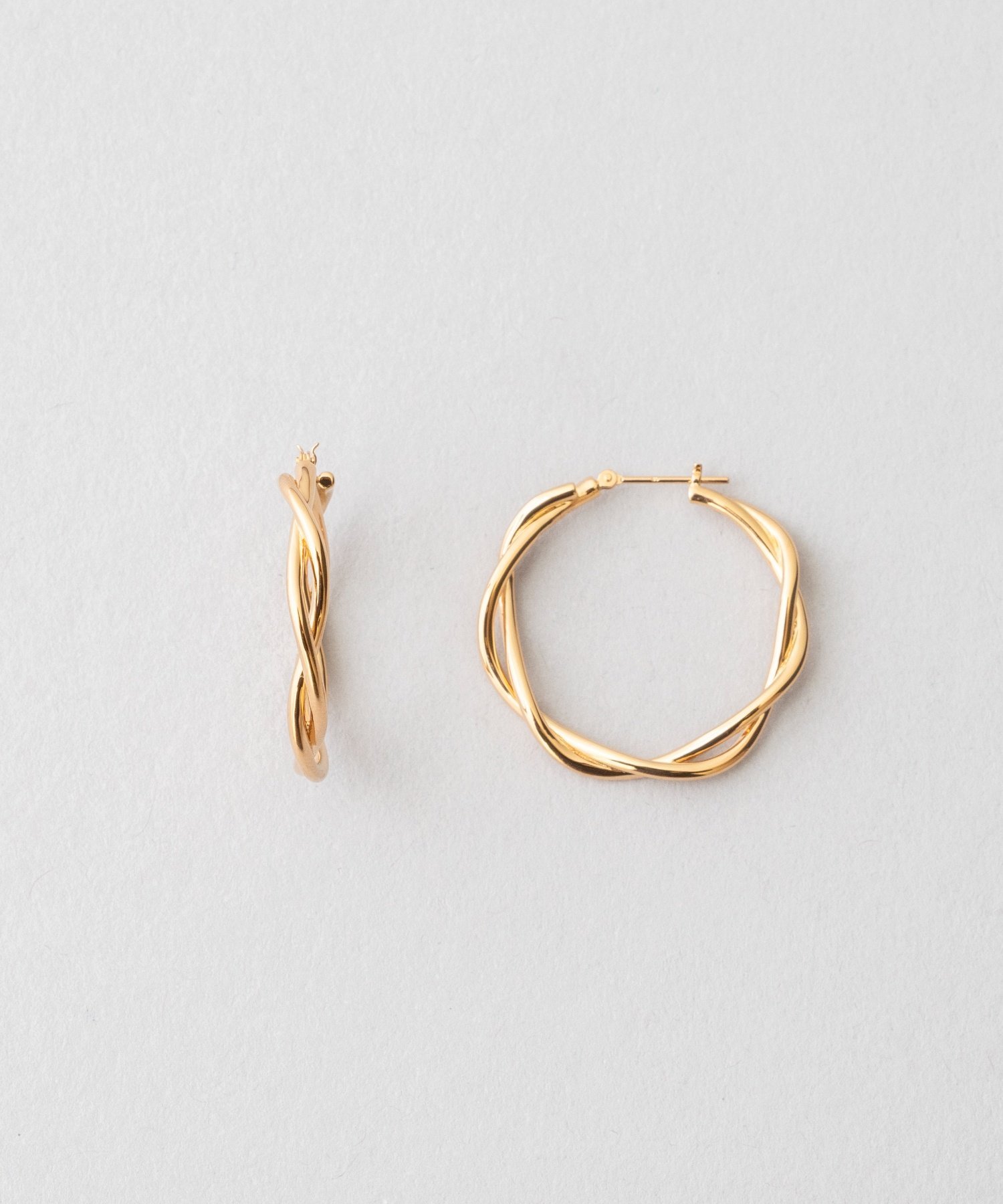 Jouete イエローゴールド　ラップピアス（両耳） Jouete（ジュエッテ）の「ラップピアス（ピアス（両耳用