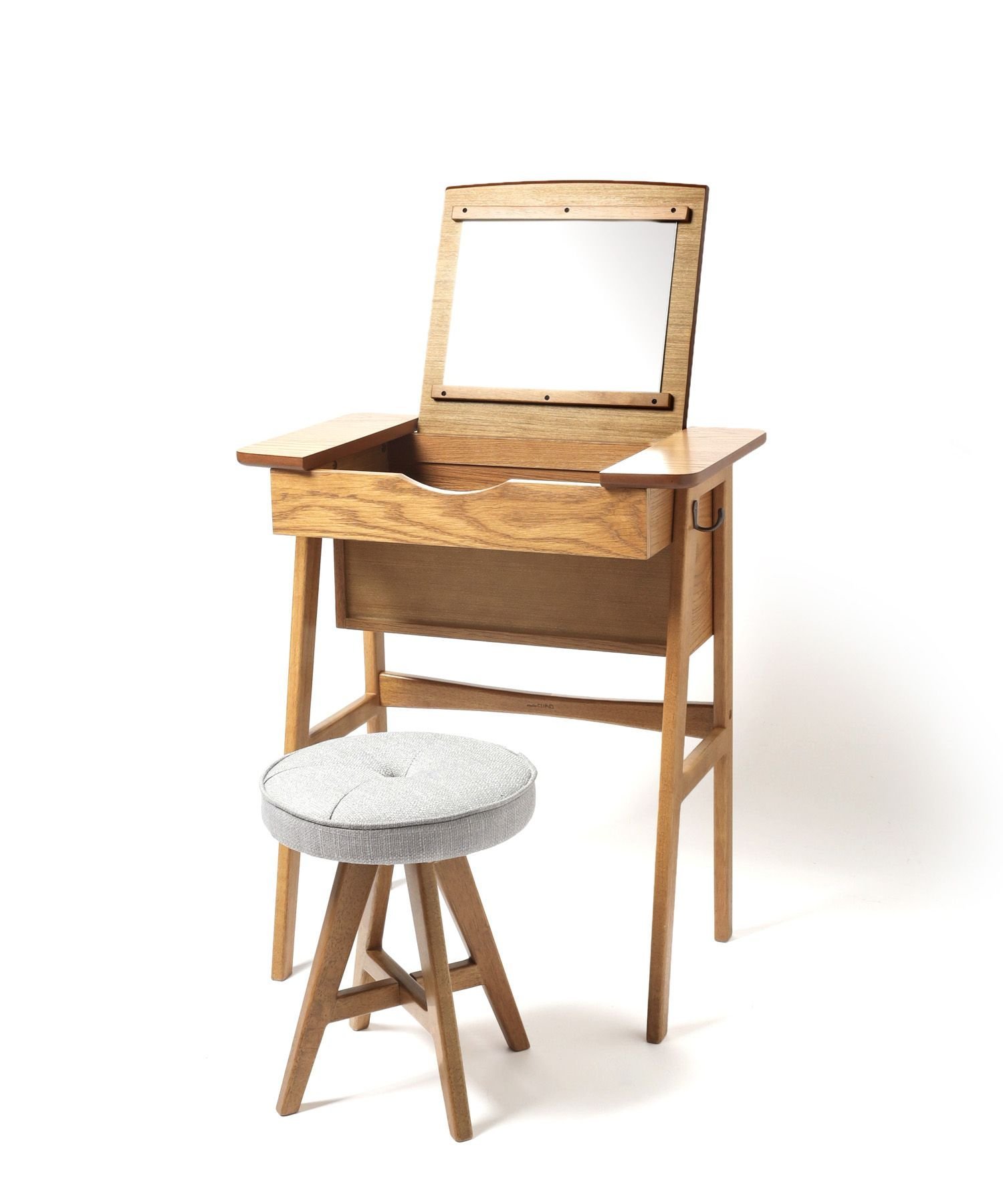 studio CLIP テーパードレッサー&スツール スタディオクリップ