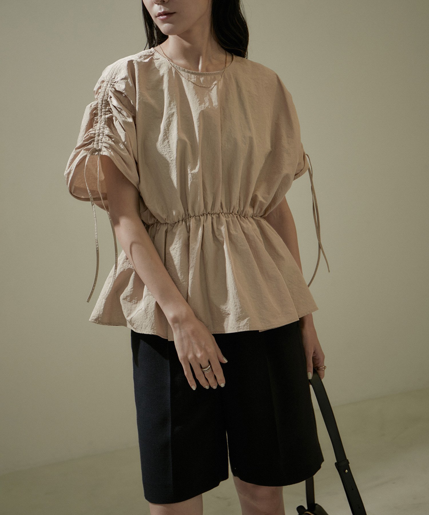 SALON adam et rope' 【WEB限定】シャーリングスリーブブラウス サロン