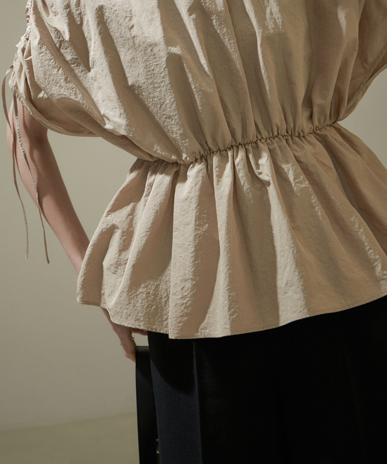 SALON adam et rope' 【WEB限定】シャーリングスリーブブラウス サロン