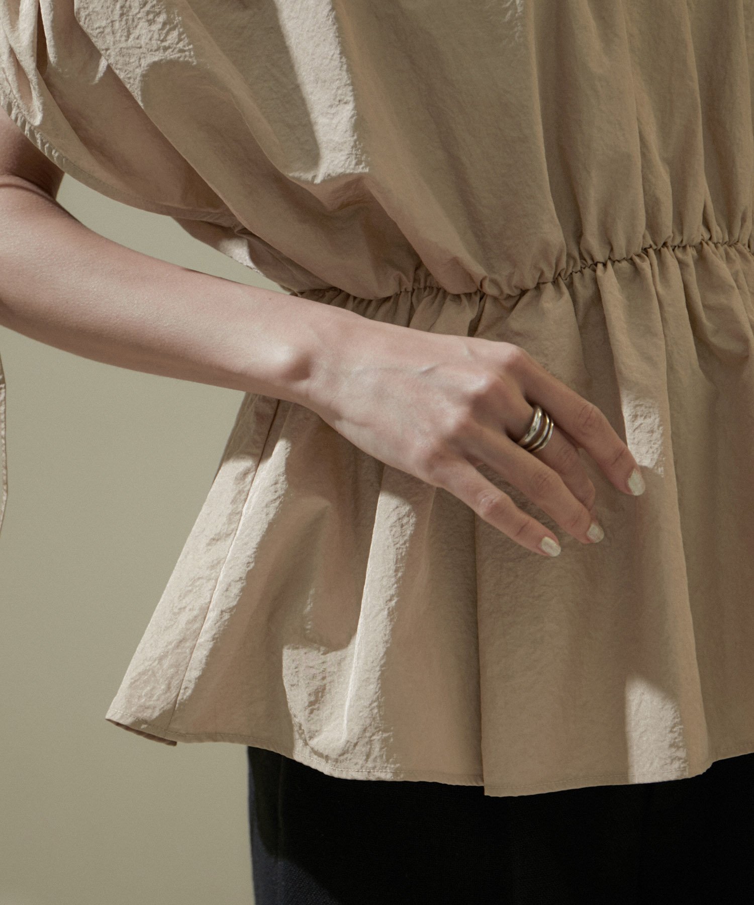 SALON adam et rope' 【WEB限定】シャーリングスリーブブラウス サロン