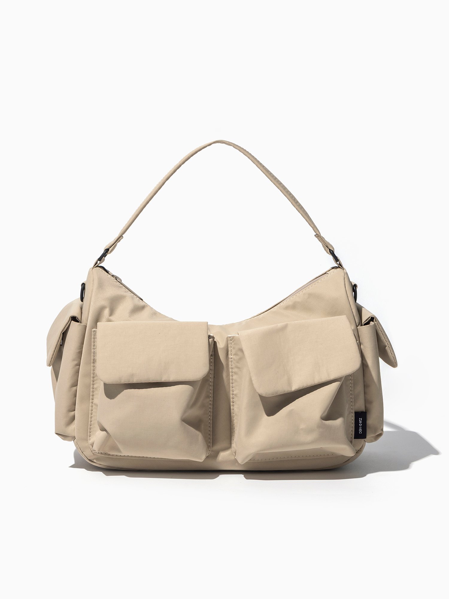新品 D-VEC × ALMOSTBLACK ウエスト バッグ ベージュ 新品 D-VEC × ALMOSTBLACK ウエスト バッグ ベージュ