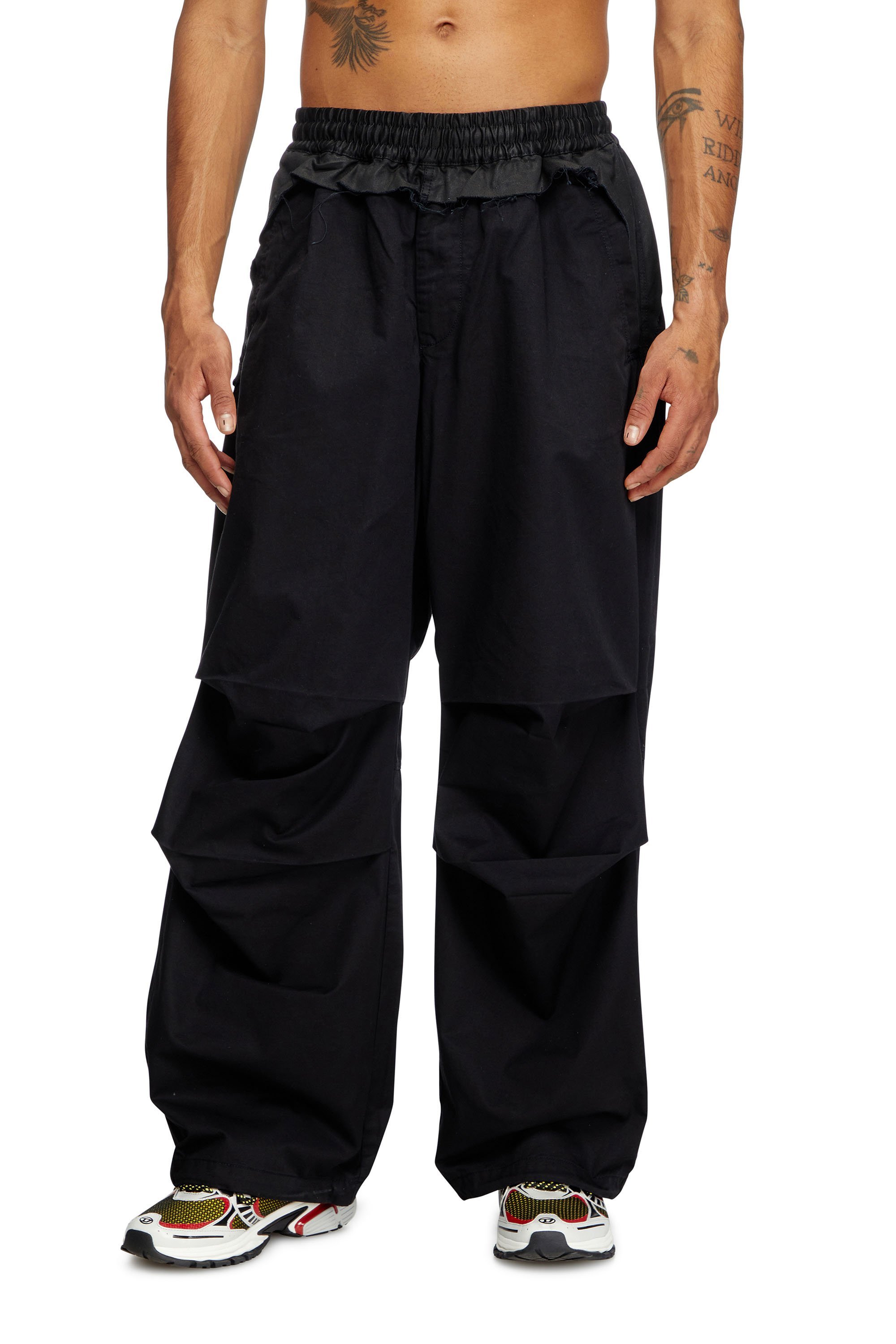 【関税込み】Diesel ブラック P-Argym-New-A カーゴパンツ 楽天市場】【SALE/40%OFF】DIESEL メンズ パンツ P-ARGYM-NEW-A