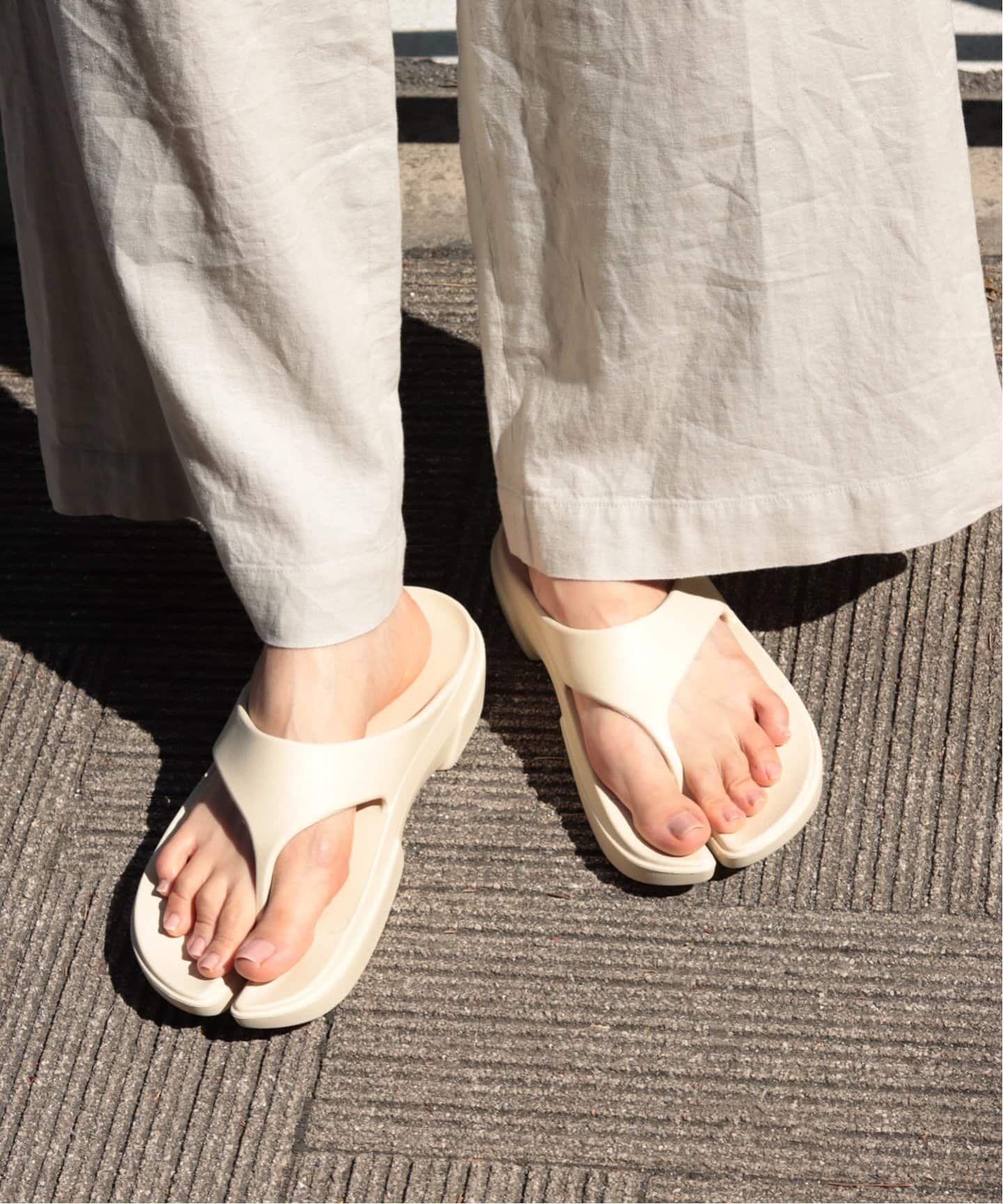 SALE／30%OFF】JOURNAL STANDARD relume 【Paes/ペイズ】 Flipflop