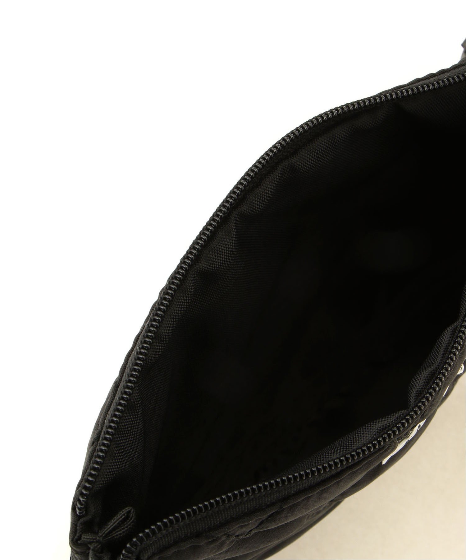 BARNEYS NEW YORK (W)ライオンキルティングマザートート