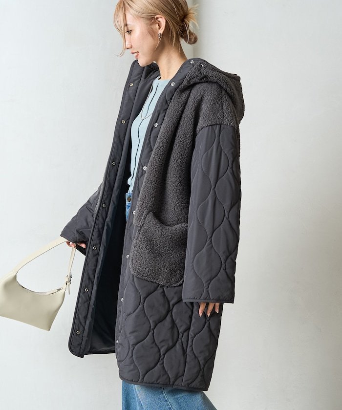 美品❣交渉可❣ohga❣完売❣ジャガード　ブラウス Chico（チコ）の「【2023SS】シアージャガードブラウス（シャツ