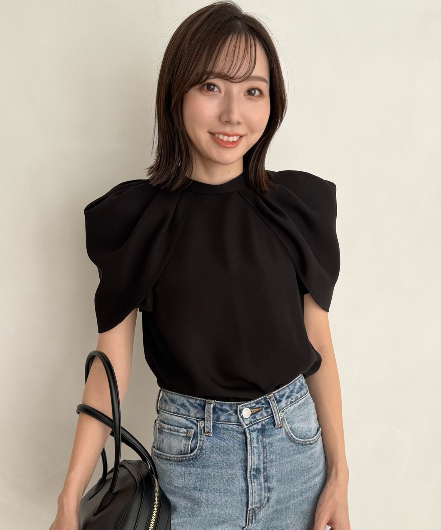 SALE／30%OFF】anuans フォルムショルダーブラウス アニュアンス