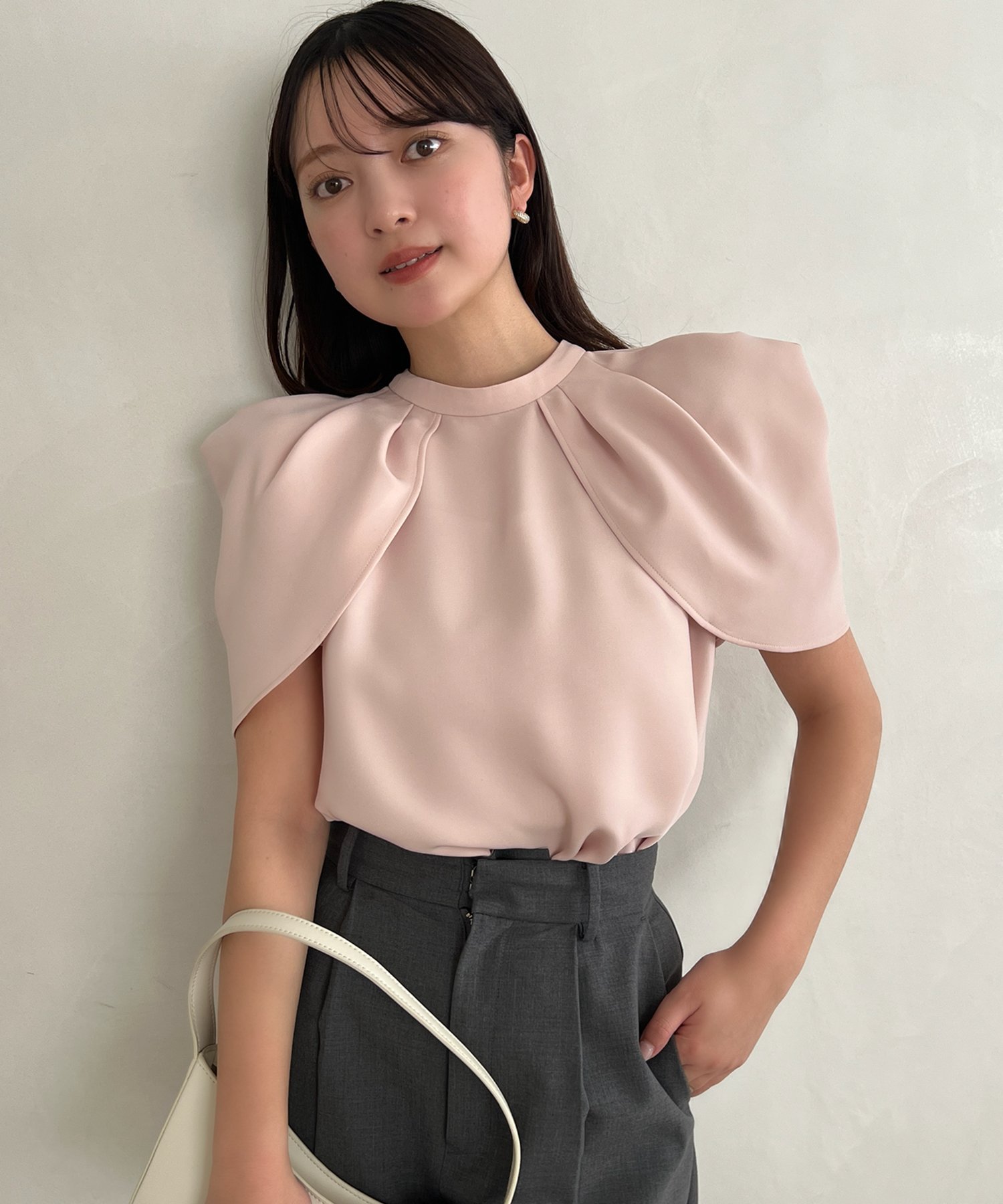 SALE／30%OFF】anuans フォルムショルダーブラウス アニュアンス 