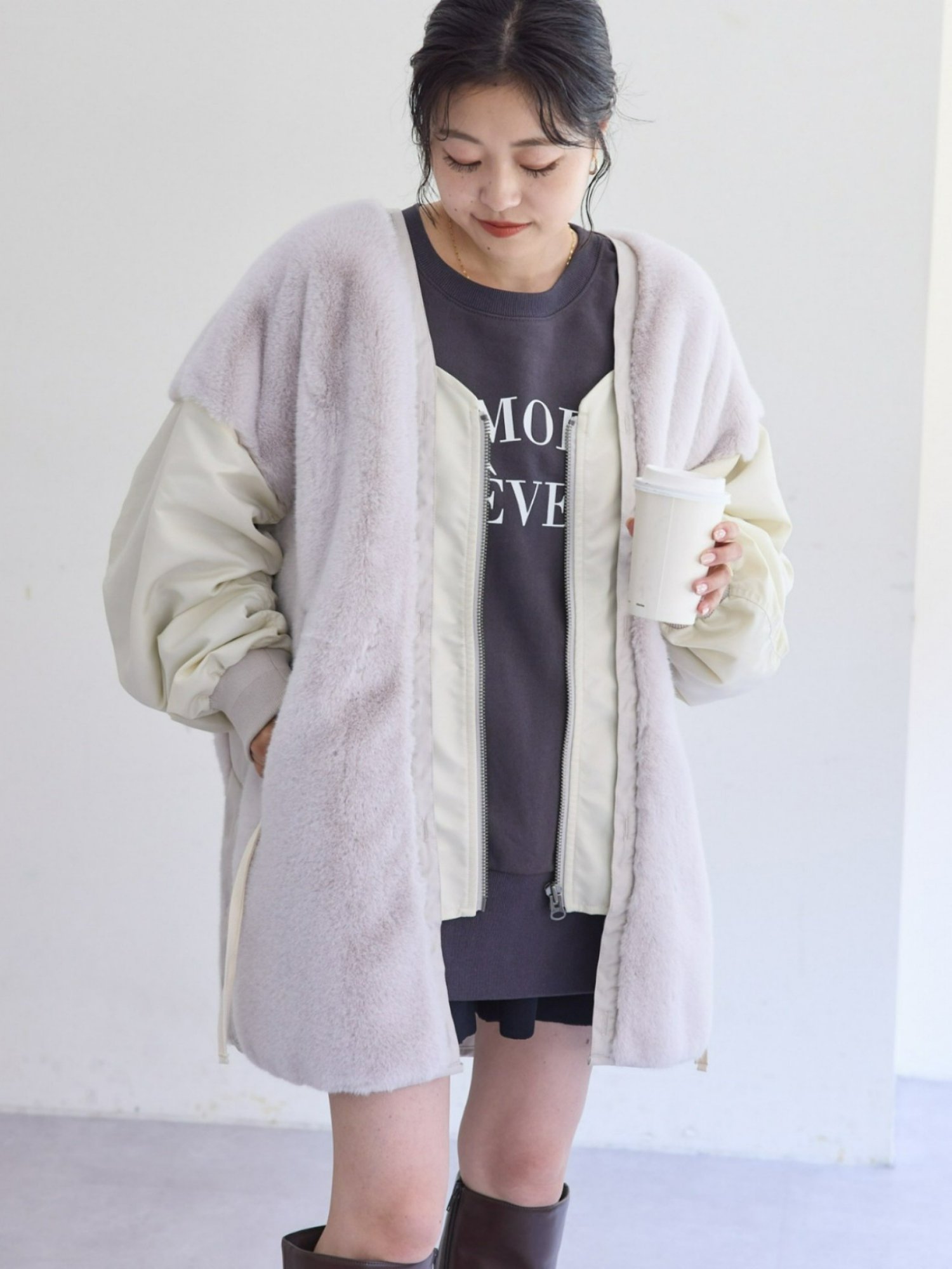 2回のみ！エシンタ　チャオパニックティピー　ファー切り替えジャケット CIAOPANIC TYPY（チャオパニックティピー）の「【説明動画有