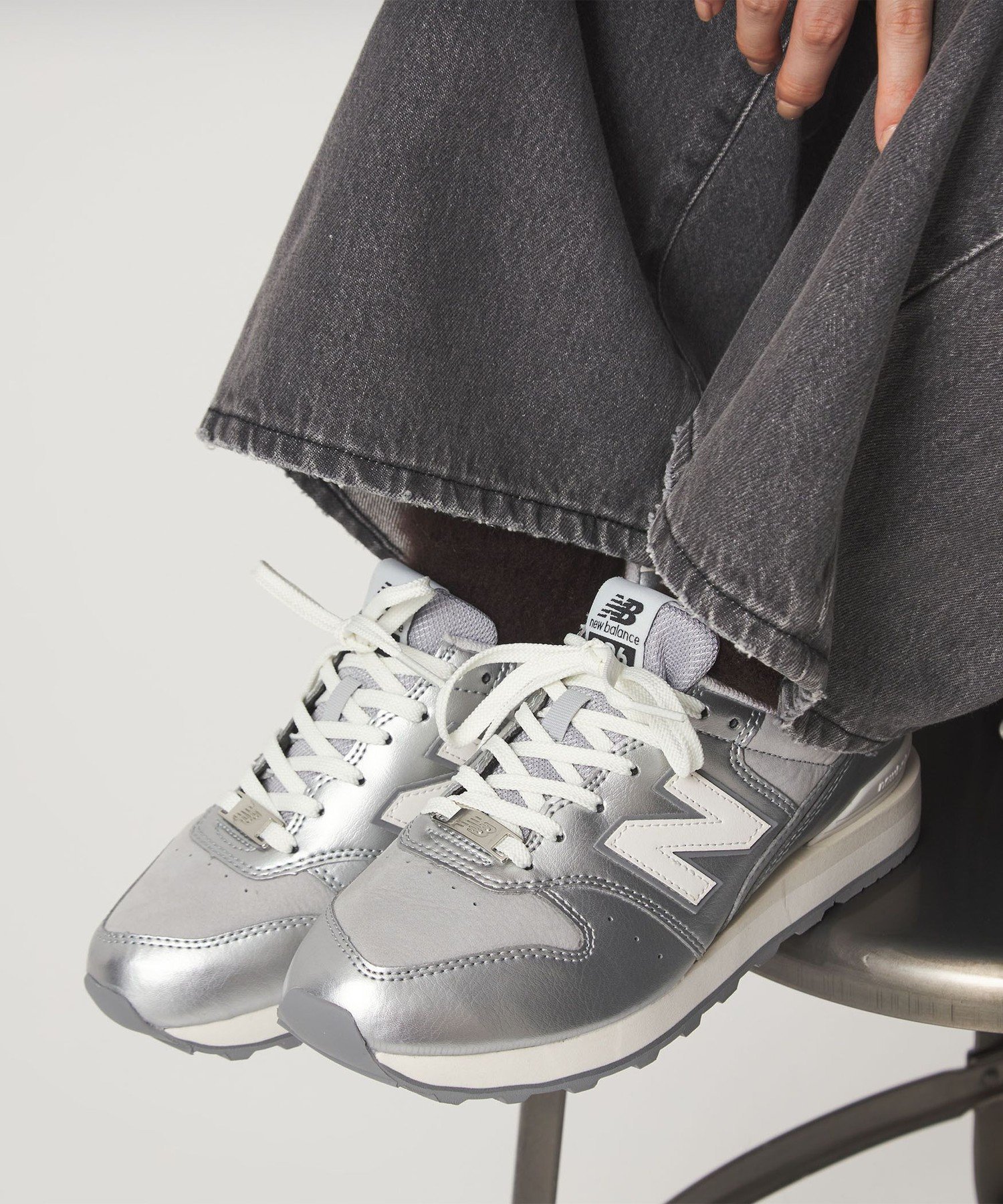 楽天市場】New Balance ニューバランス スニーカー 996 SILVER