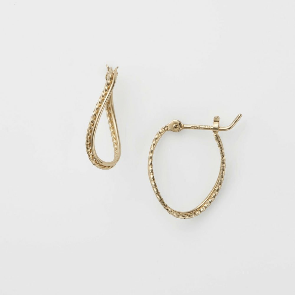 agete アガット K18 ダイヤ 薔薇モチーフ ピアス イエローゴールド agete アガット K18 ダイヤ 薔薇モチーフ ピアス イエローゴールド