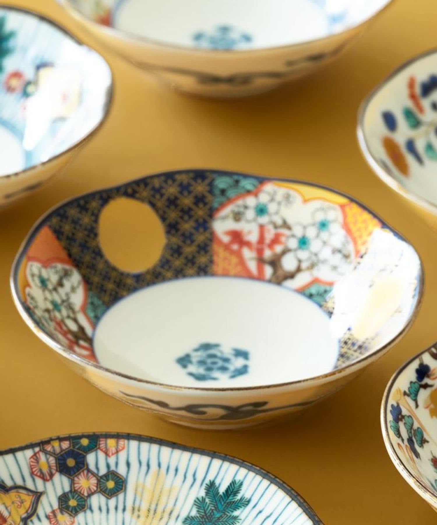 COCO古伊万里小皿３枚セット 楽天市場】古伊万里風小鉢 LAKOLE ラコレ 食器・調理器具