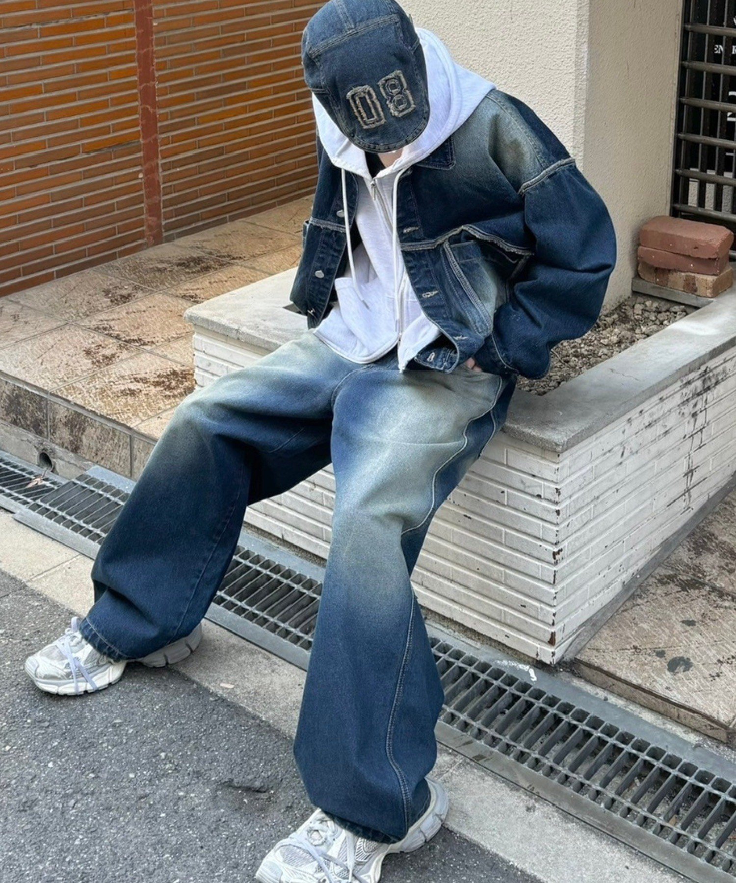 楽天市場】正規品【 Chikashitsu + vintage wash bootscut denim pants