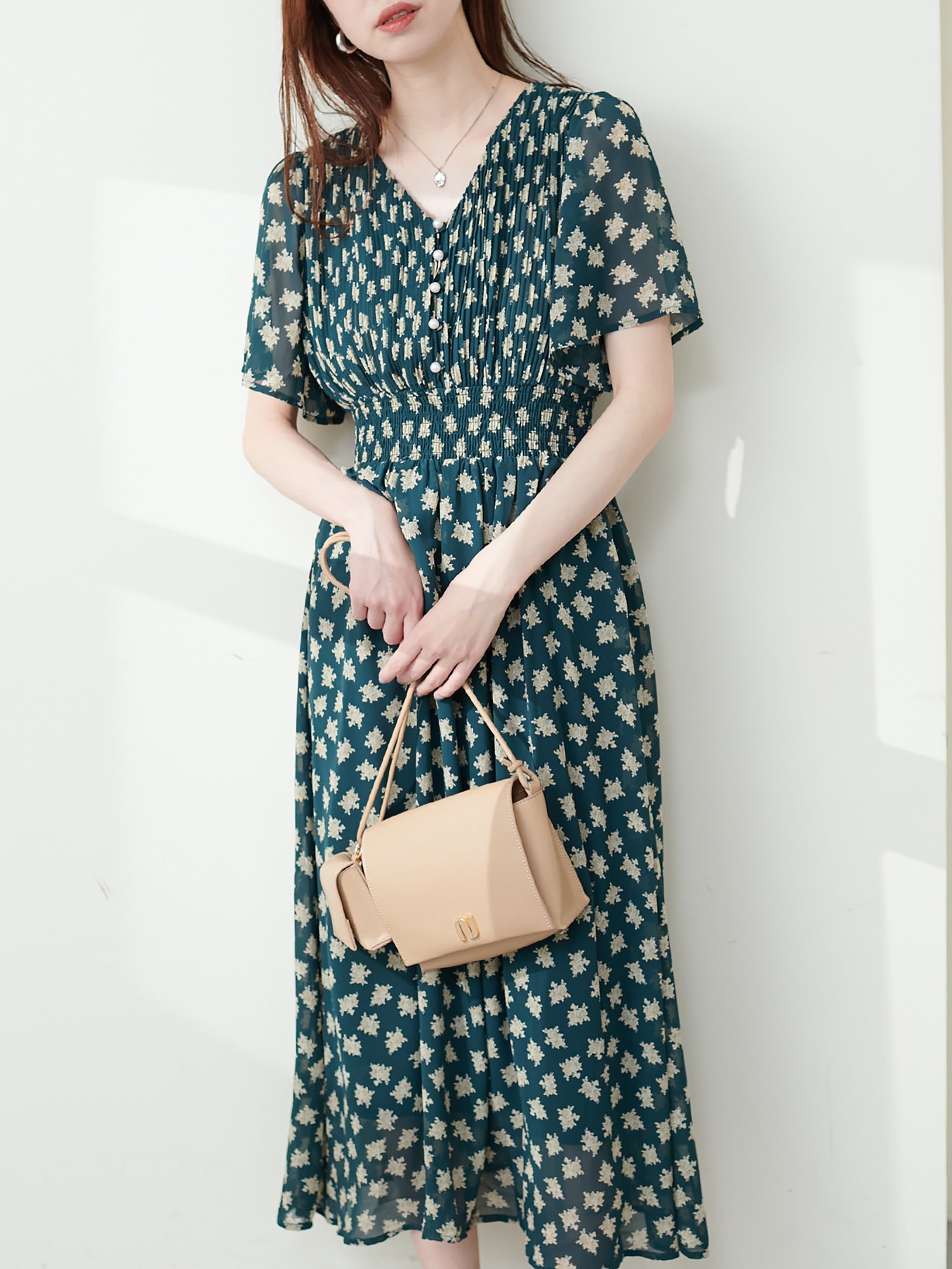 natural couture 新色追加 / フレアスリーブお上品ワンピース