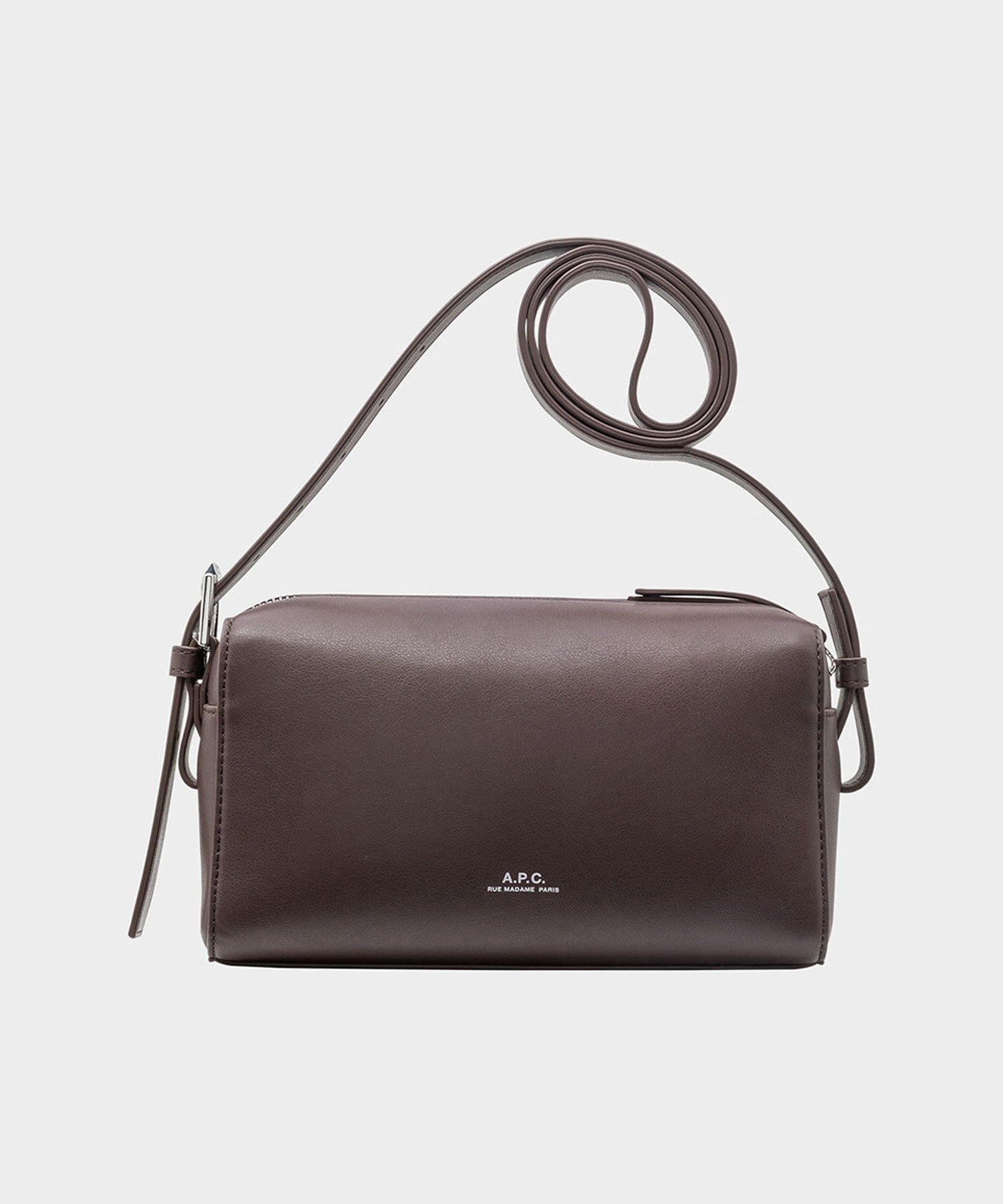 【入手困難】クレージュ カメラバッグ ショルダー 黒 本革 riri フランス製 入手困難】クレージュ カメラバッグ ショルダー 黒 本革 riri