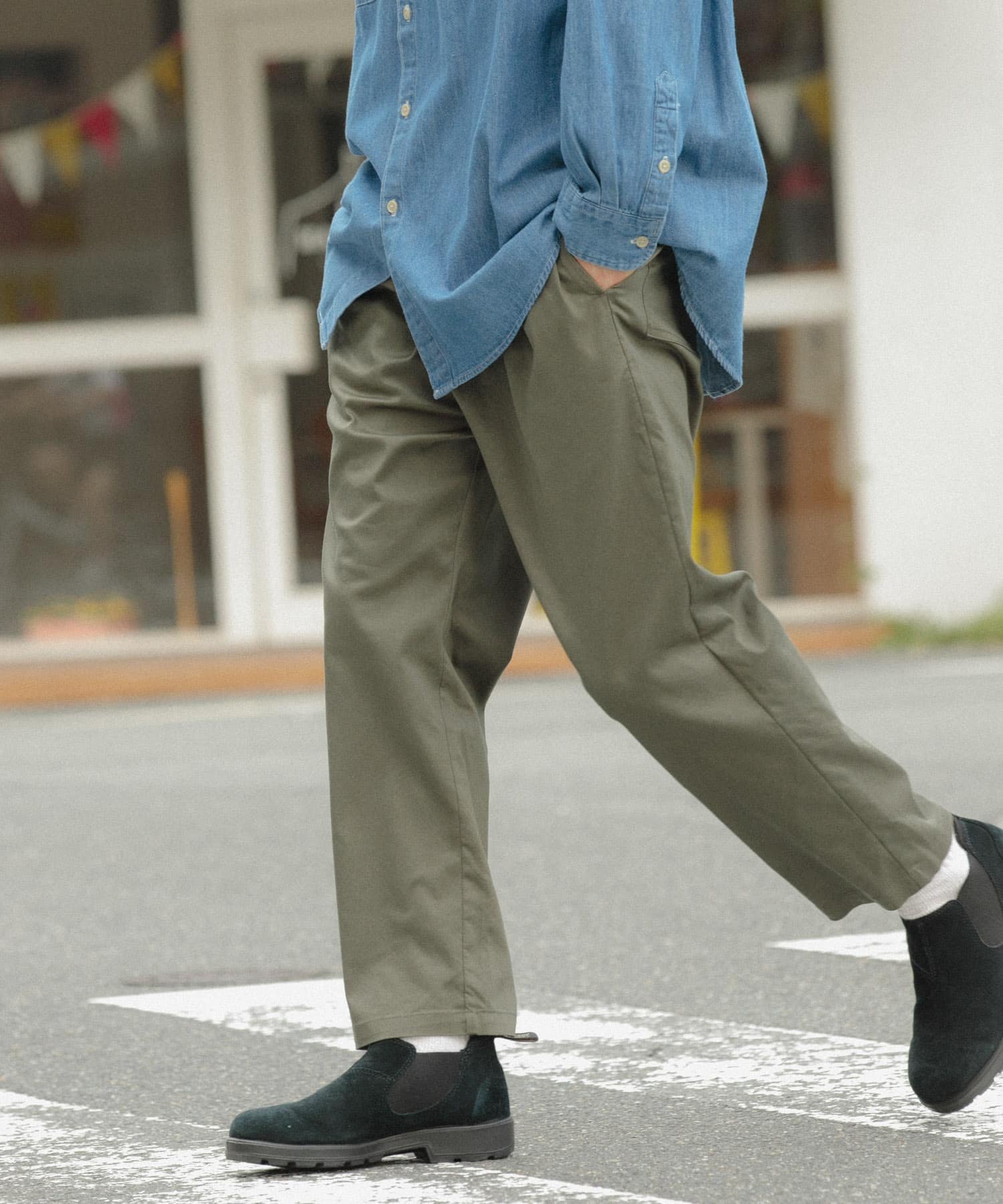 『ALTEREDMIND』デザインテックパンツ30インチ　ブラックカラー ALTEREDMIND』デザインテックパンツ30インチ ブラックカラー