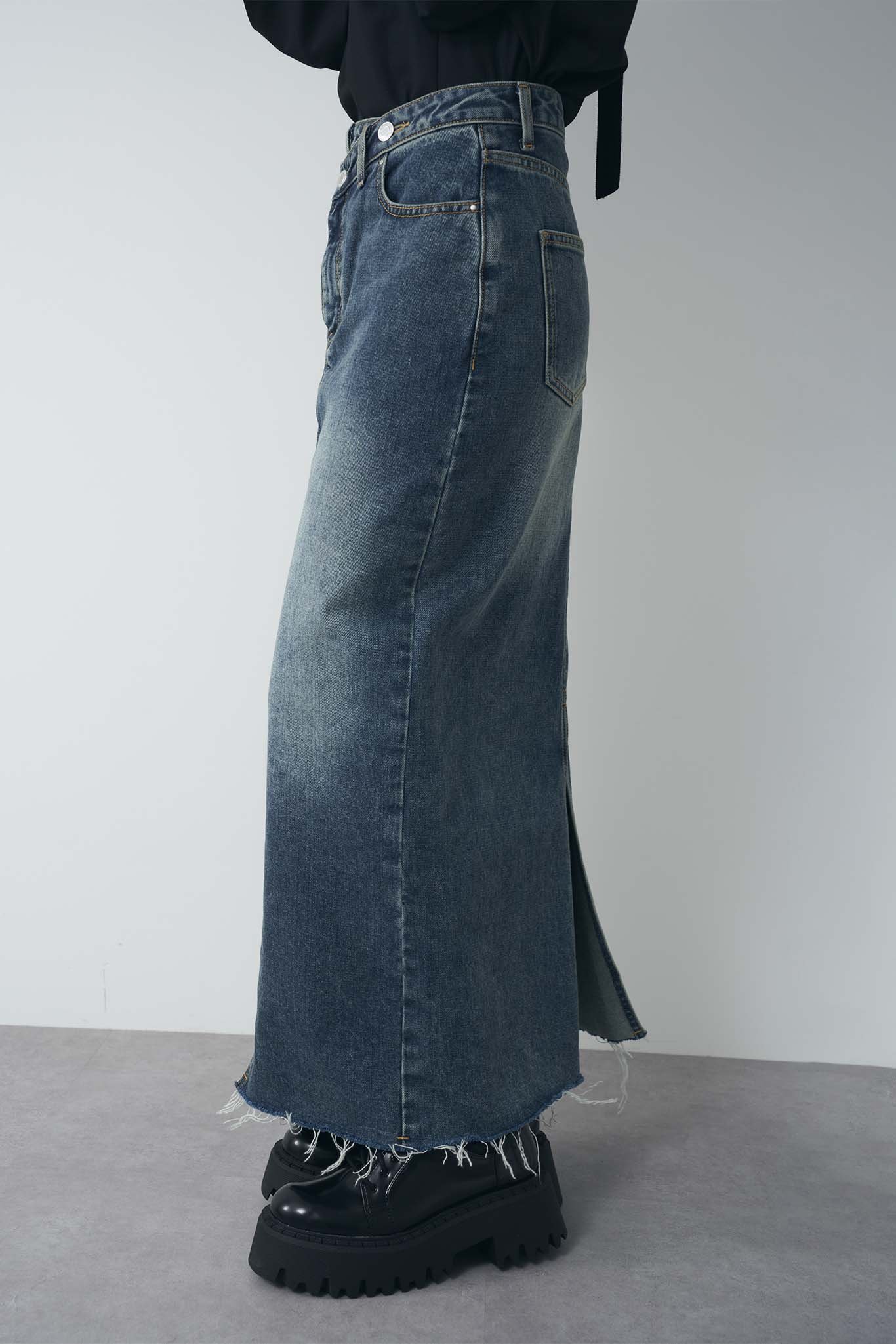 楽天市場】【SALE／50%OFF】GUESS デニムスカート (W)Long Split