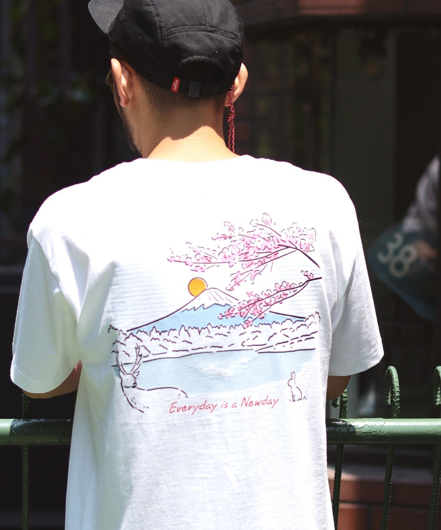 楽天市場】富士山 Tシャツ : 外国人向けお土産 東京浅草Sparkle