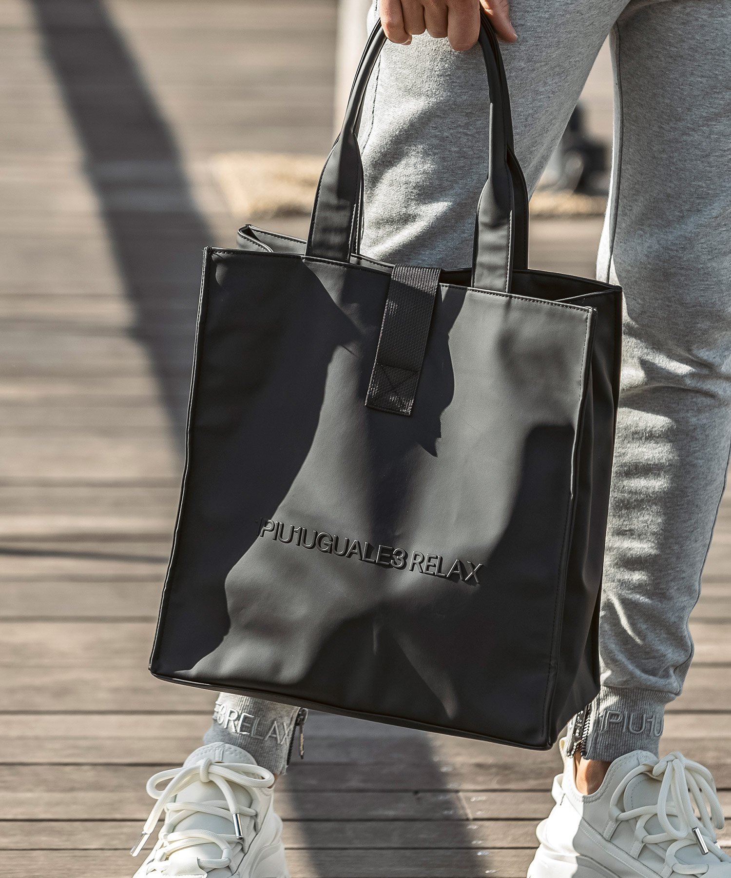 タグ付き　1PIU1UGUALE3 × PELLE MORBIDA トートバッグ タグ付き 1PIU1UGUALE3 × PELLE MORBIDA トートバッグ