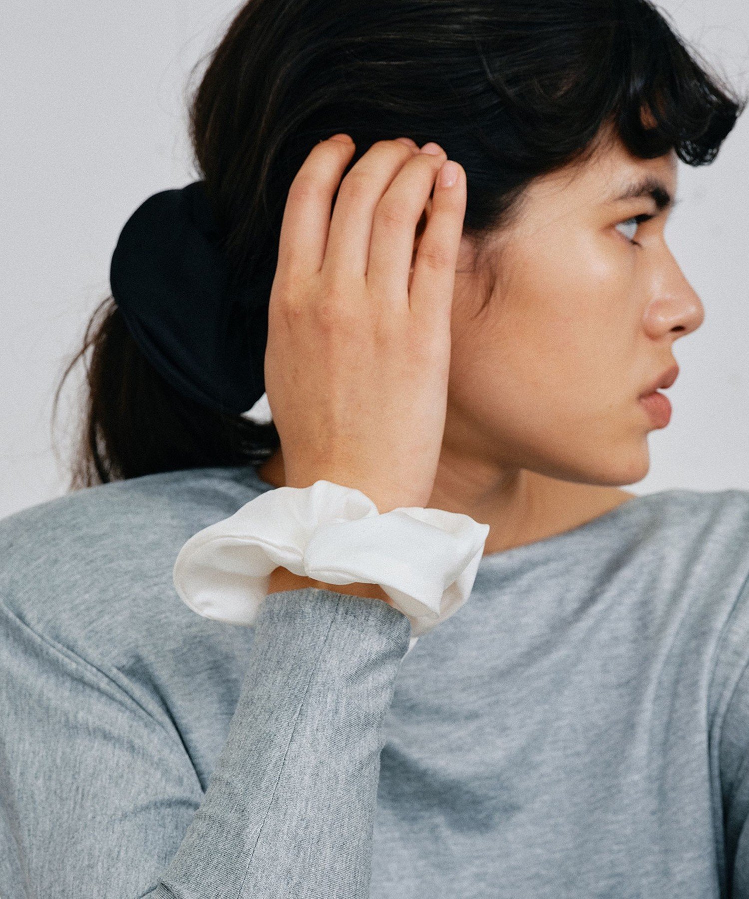 楽天市場】＜LETICIA＞エッグ ベルベット シュシュ