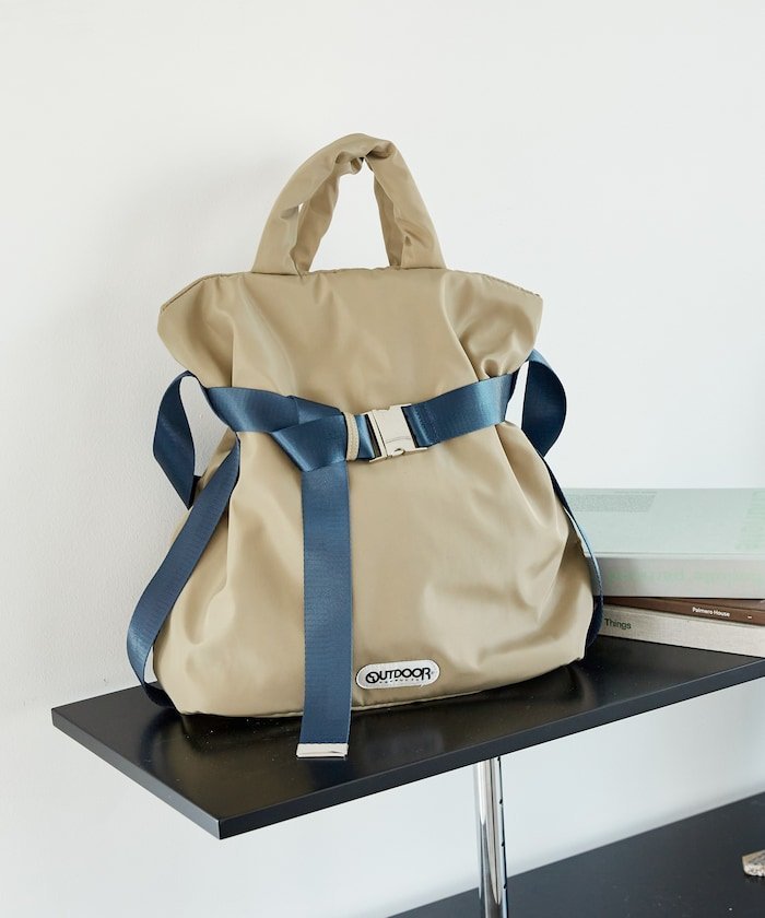 OUTDOOR PRODUCTS 別注ベルト付きパデッドトートバッグ 限定展開