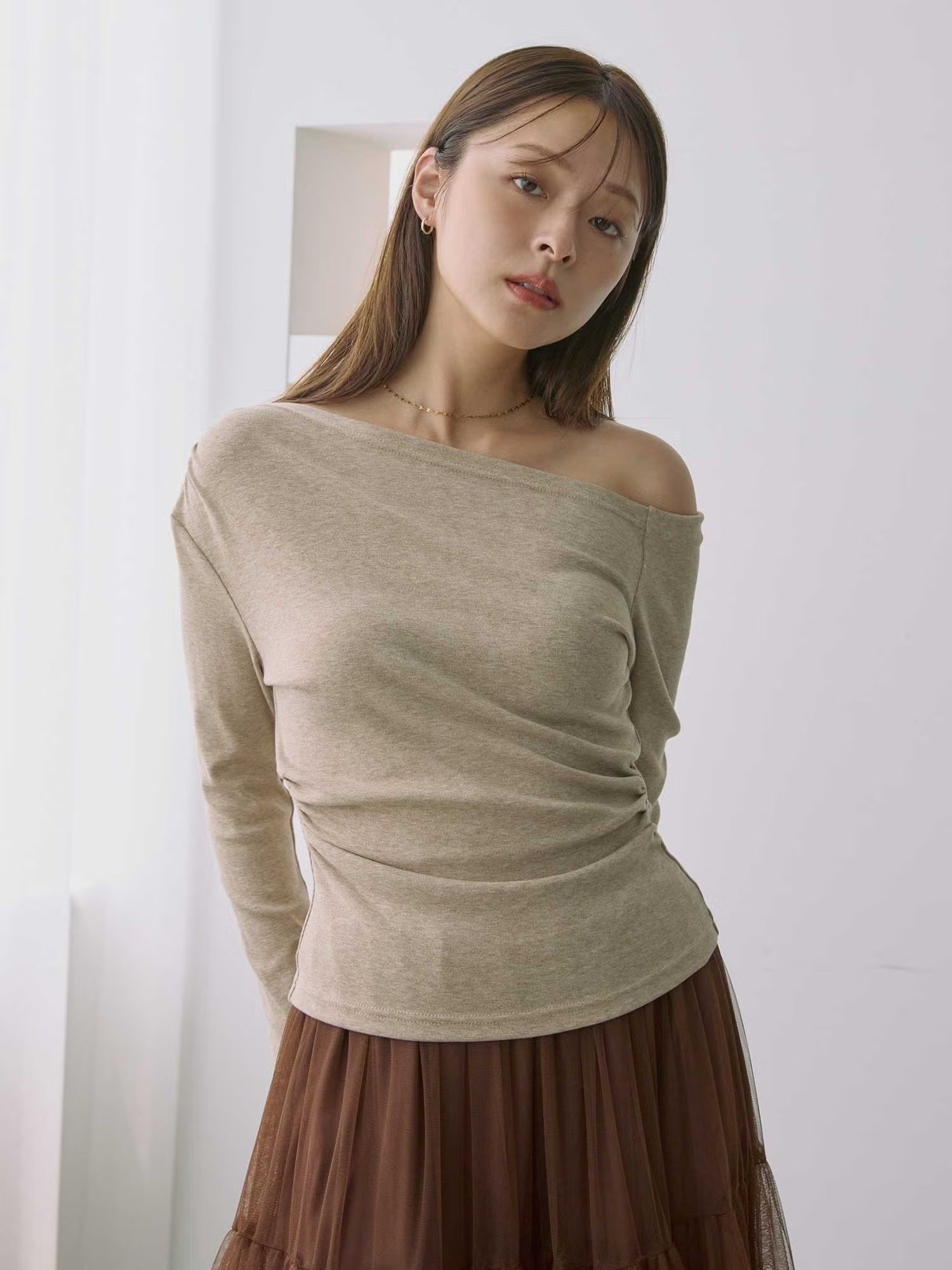 ACYM ワンショルダードレープトップス アシーム トップス カットソー・Tシャツ ピンク ベージュ グレー【送料無料】