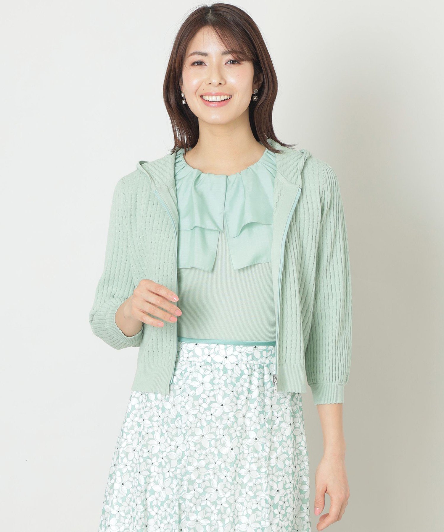 美品✨【TO BE CHIC】トゥービーシック ジップアップジャケット アウター TO BE CHIC - TO BE CHIC(トゥービーシック) ジャケット サイズ40 M