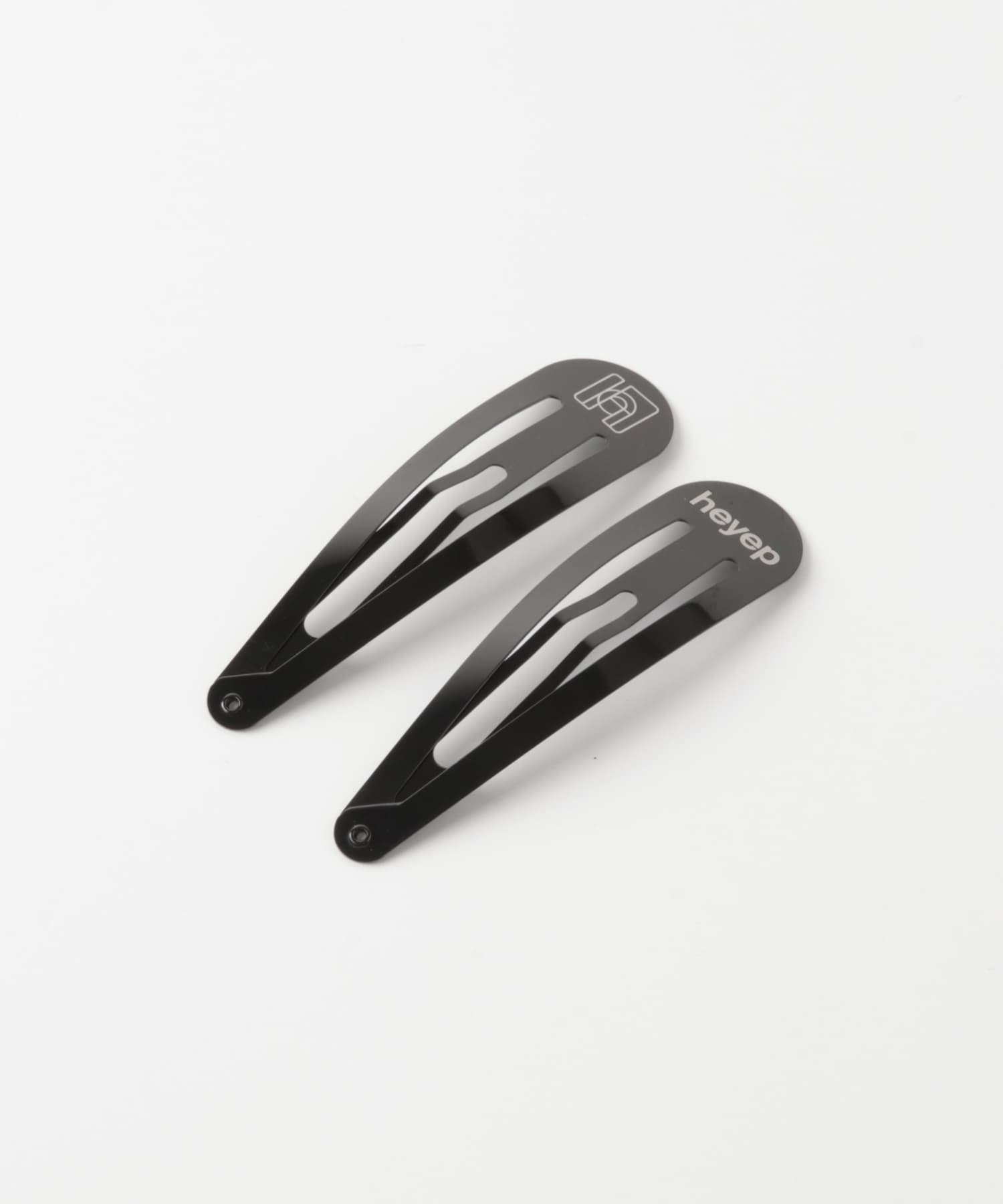 【TOGA】 Motif pin ヘアピン ヘアクリップ TOGA（トーガ）の「【TOGA TOO/トーガトゥ】Motif pin/モチーフピン