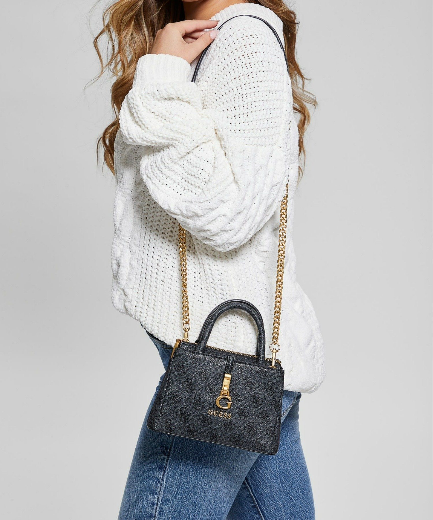 SALE／50%OFF】GUESS GUESS ハンドバッグ (W)G JAMES Logo Mini 