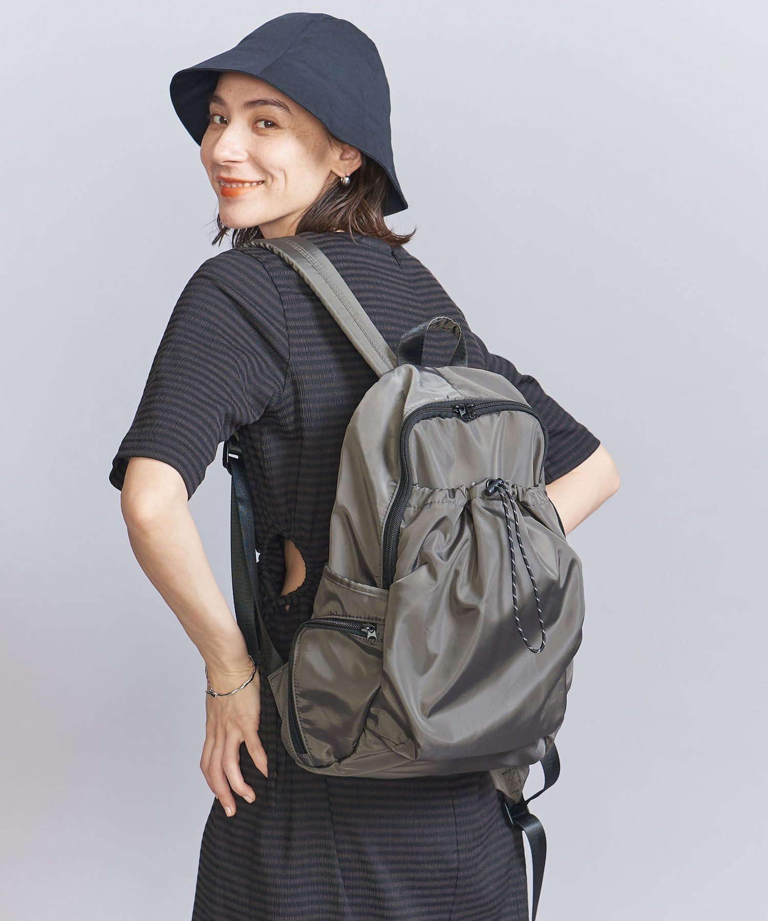 BEAUTY&YOUTH UNITED ARROWS ドロストポケット リュック ビューティー