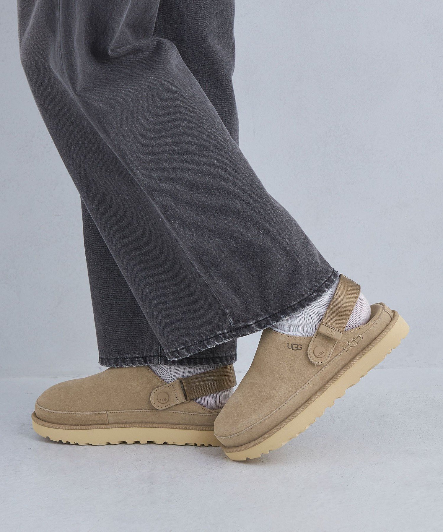 楽天市場】アグ UGG ゴールデンコーストクロッグ GOLDENCOAST