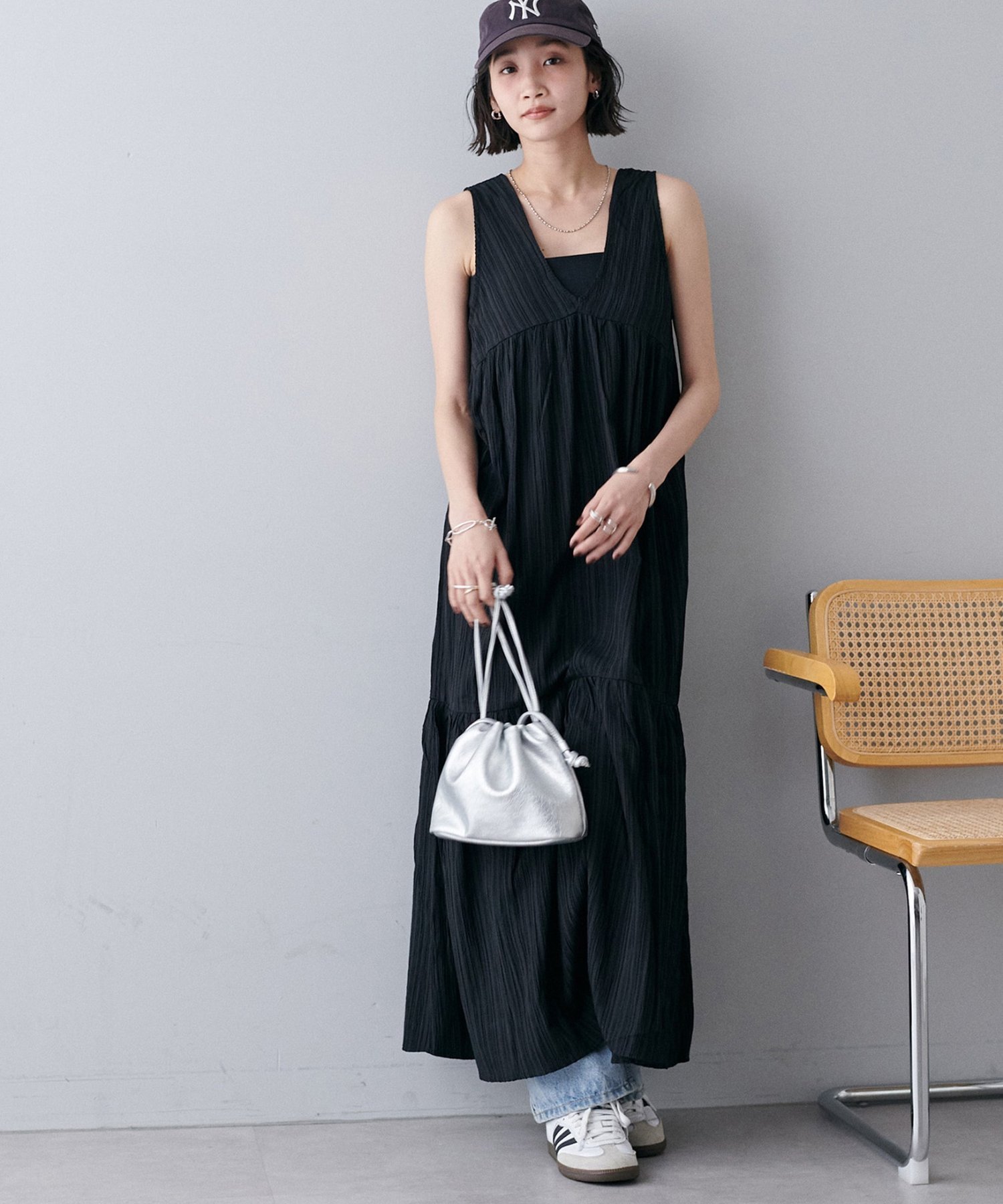 SALE／11%OFF】MARY QUANT 袖刺繍 オーガンジー スウェット 限定