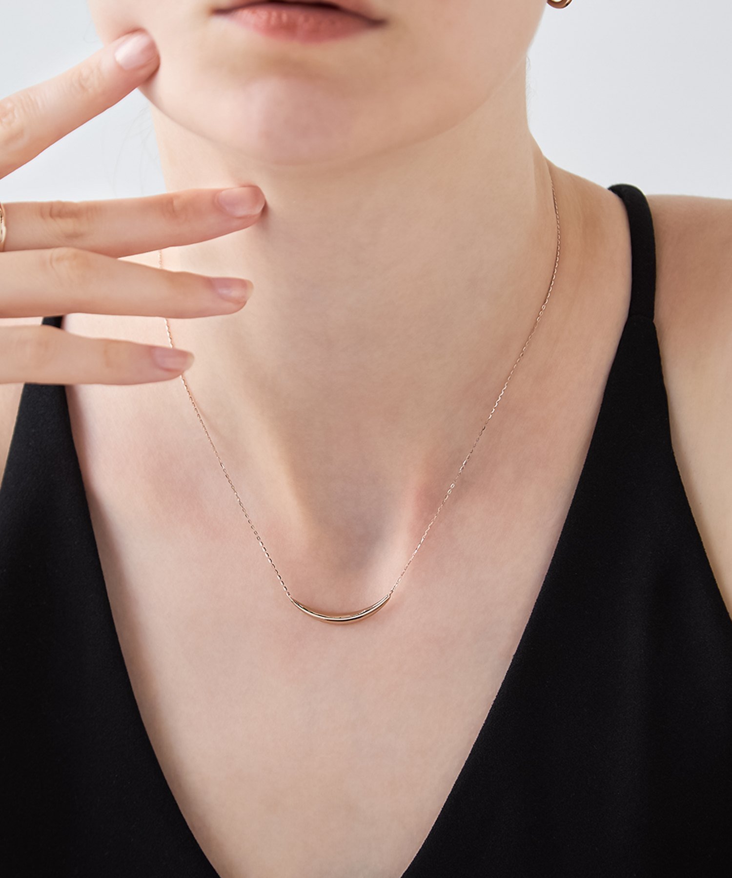 ete [ONLINE Limited] クレセントムーン ネックレス エテ アクセサリー