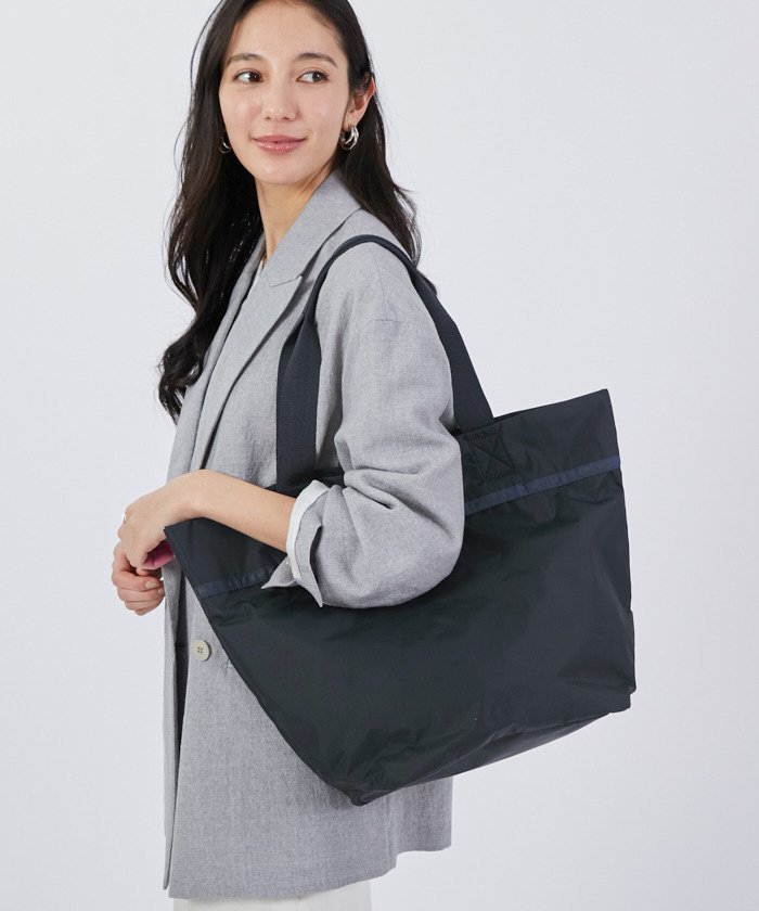 LESPORTSAC レスポートサック ハンドバッグ ブラックハートデボス DELUXE EASY CARRY TOTEブラックハートデボス（トートバッグ