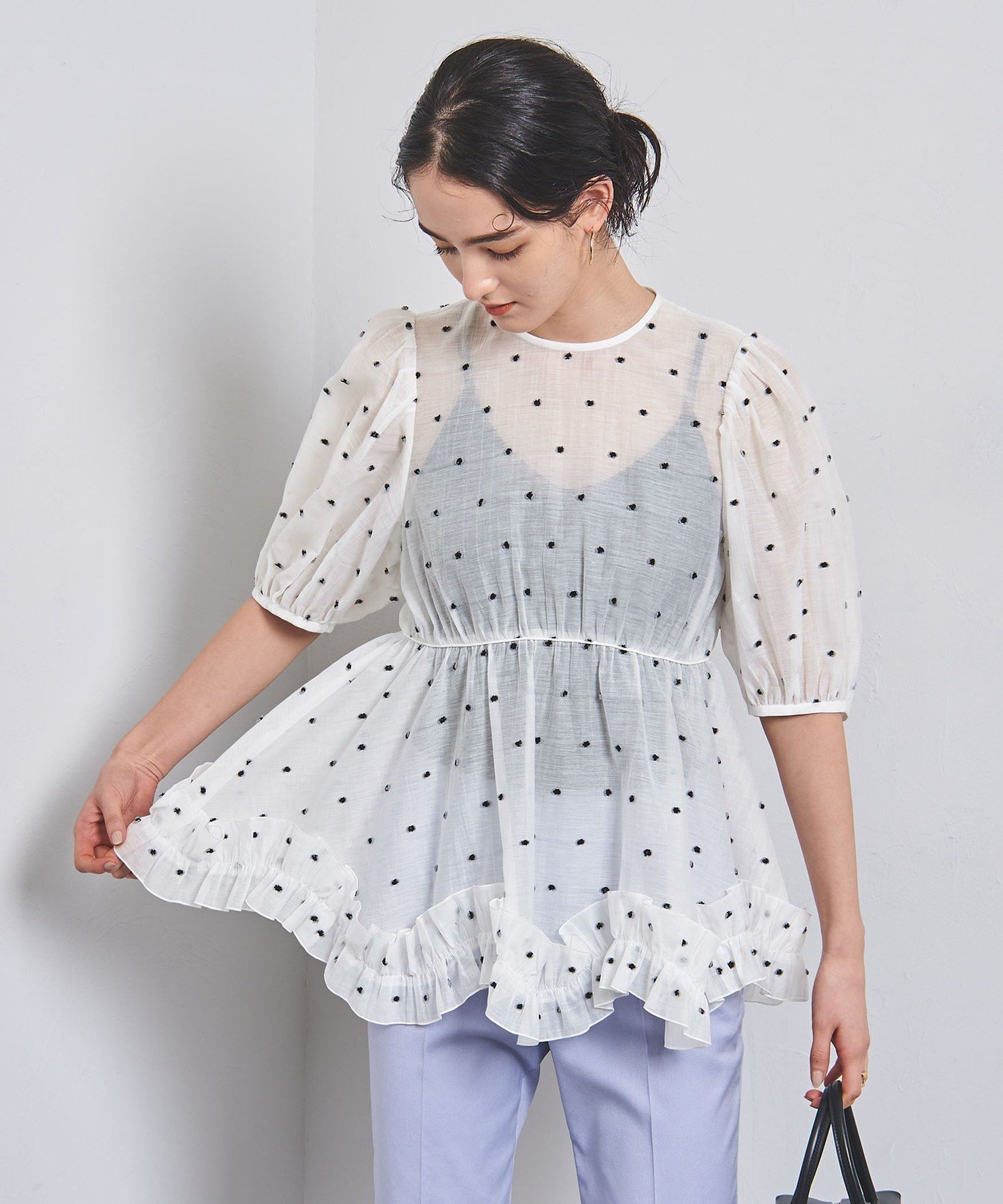 UNITED ARROWS 2トーン ドットジャカード フリルブラウス