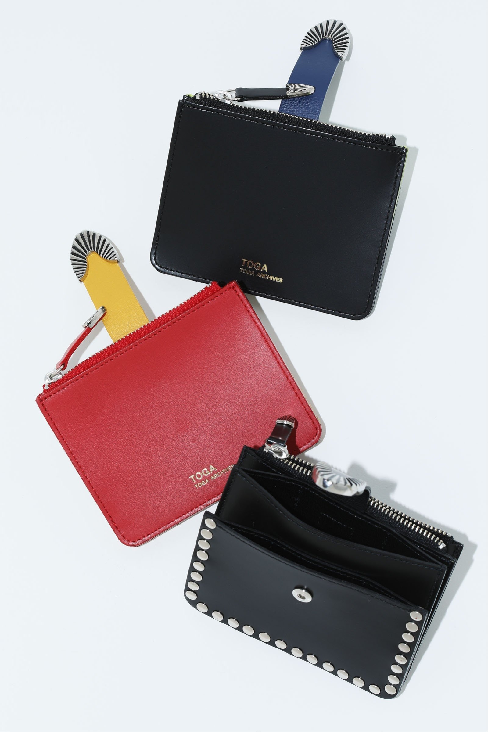 TOGA ARCHIVES Leather wallet studs トーガ 財布・ポーチ・ケース 