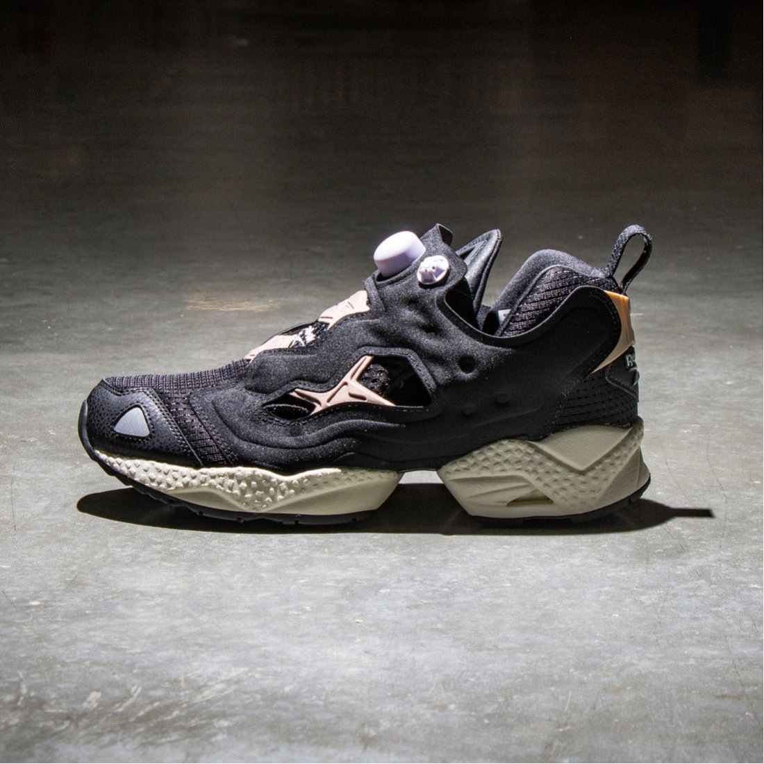 Reebok インスタポンプフューリーOG パイソン柄スニーカー