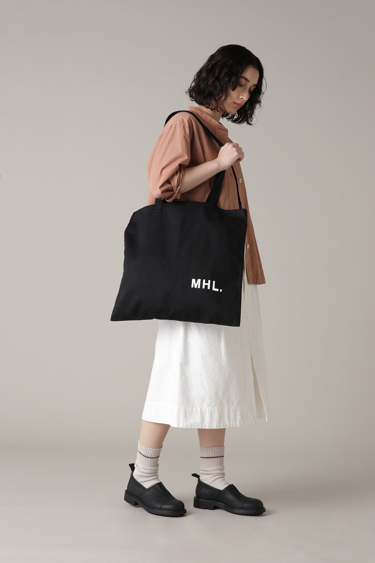 MHL. LIGHT COTTON DRILL マーガレット・ハウエル バッグ その他の 