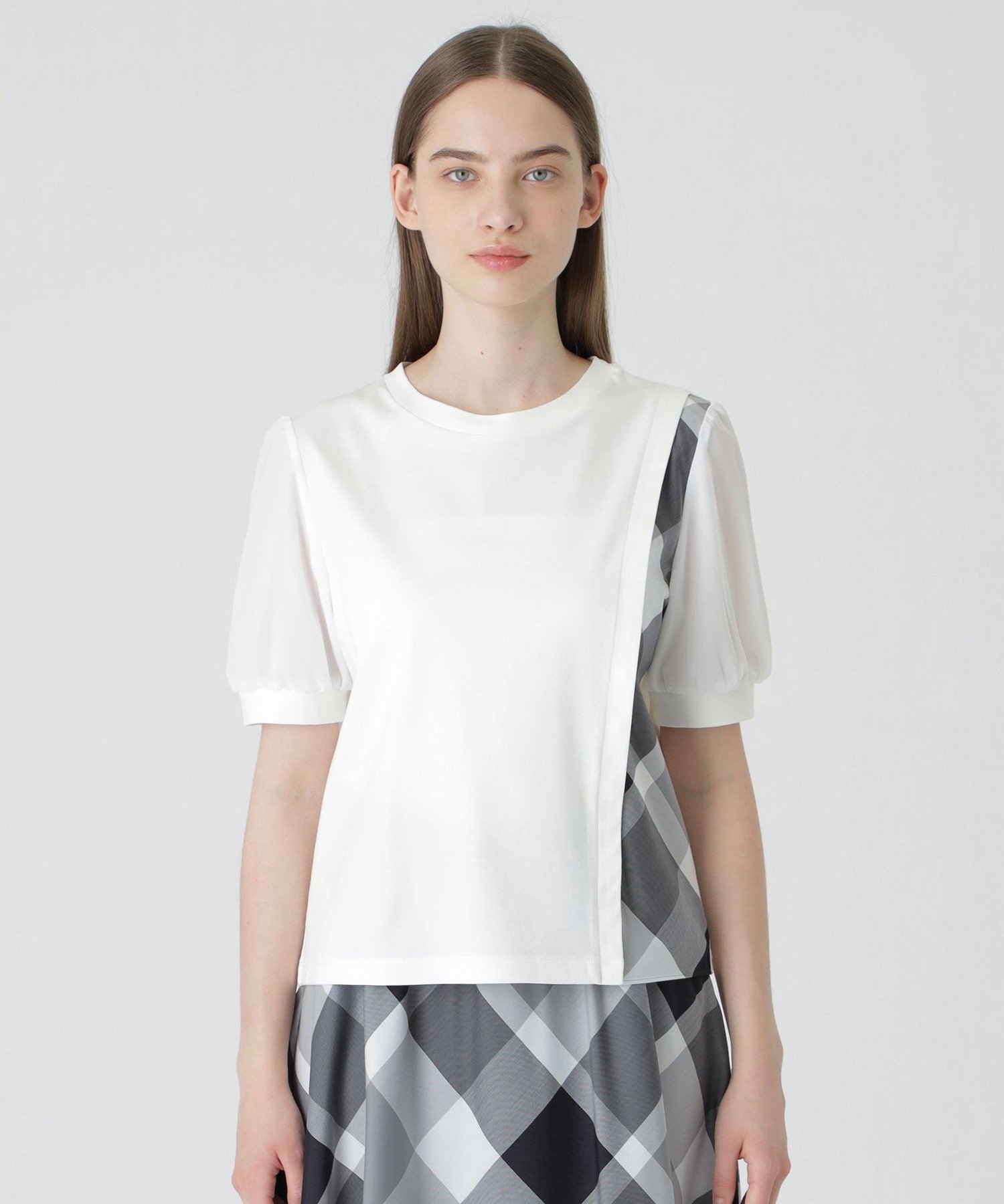 ブルーレーベルクレストブリッジ ファインラムズウールビジューニット スーパーファインラムズウールビジューニットプルオーバー